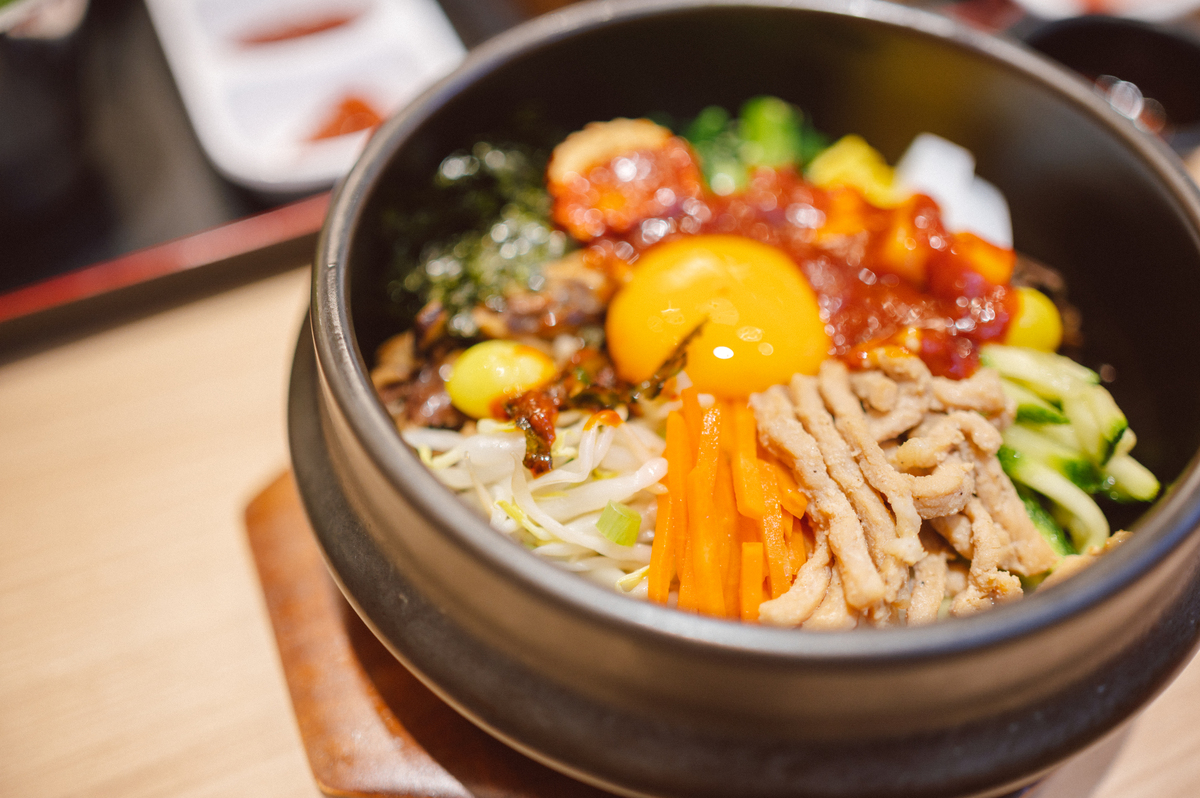 石锅拌饭 韩国炒年糕 40字好评