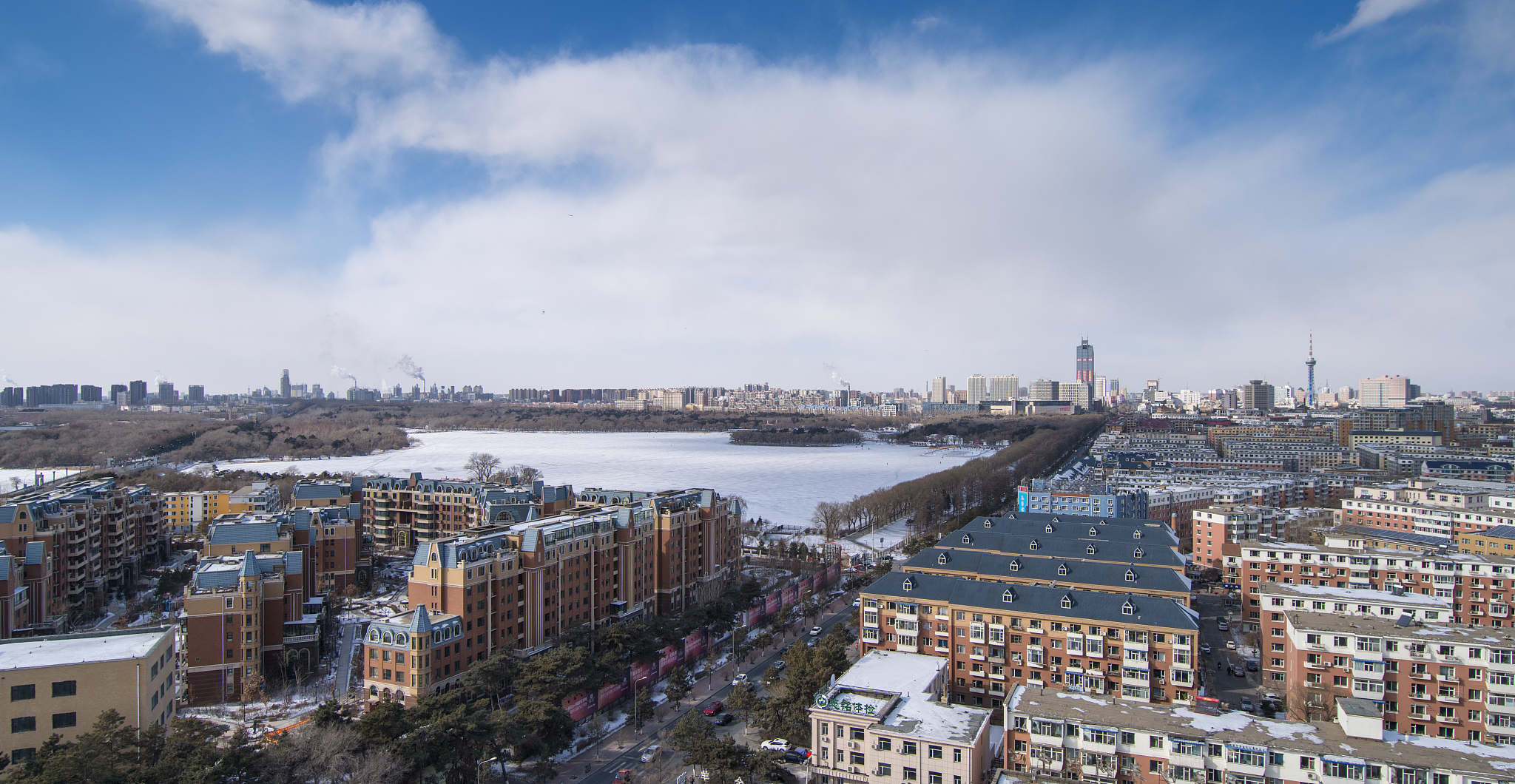 长春市南湖公园全景