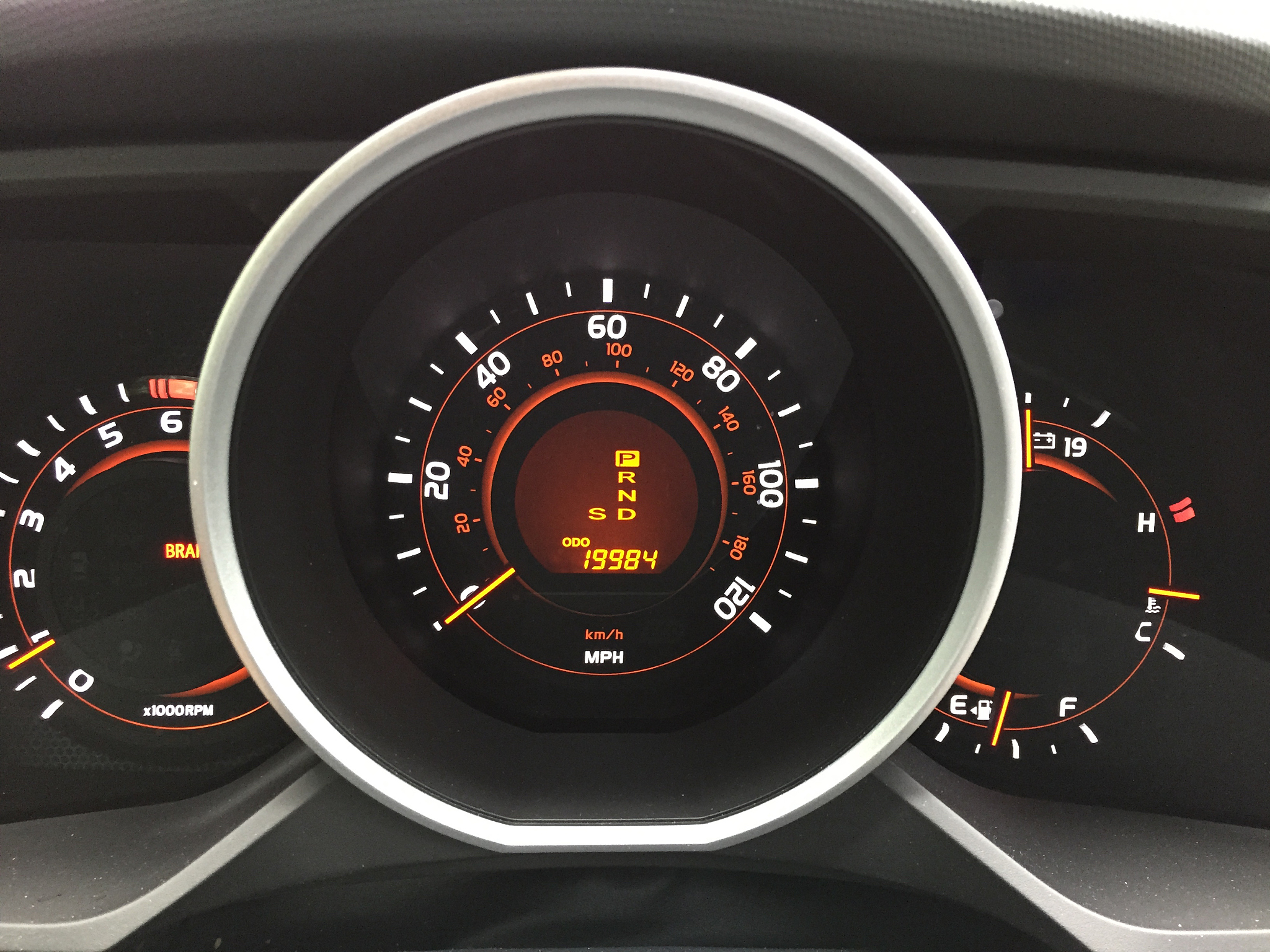 suv dashboard instrument cluster
