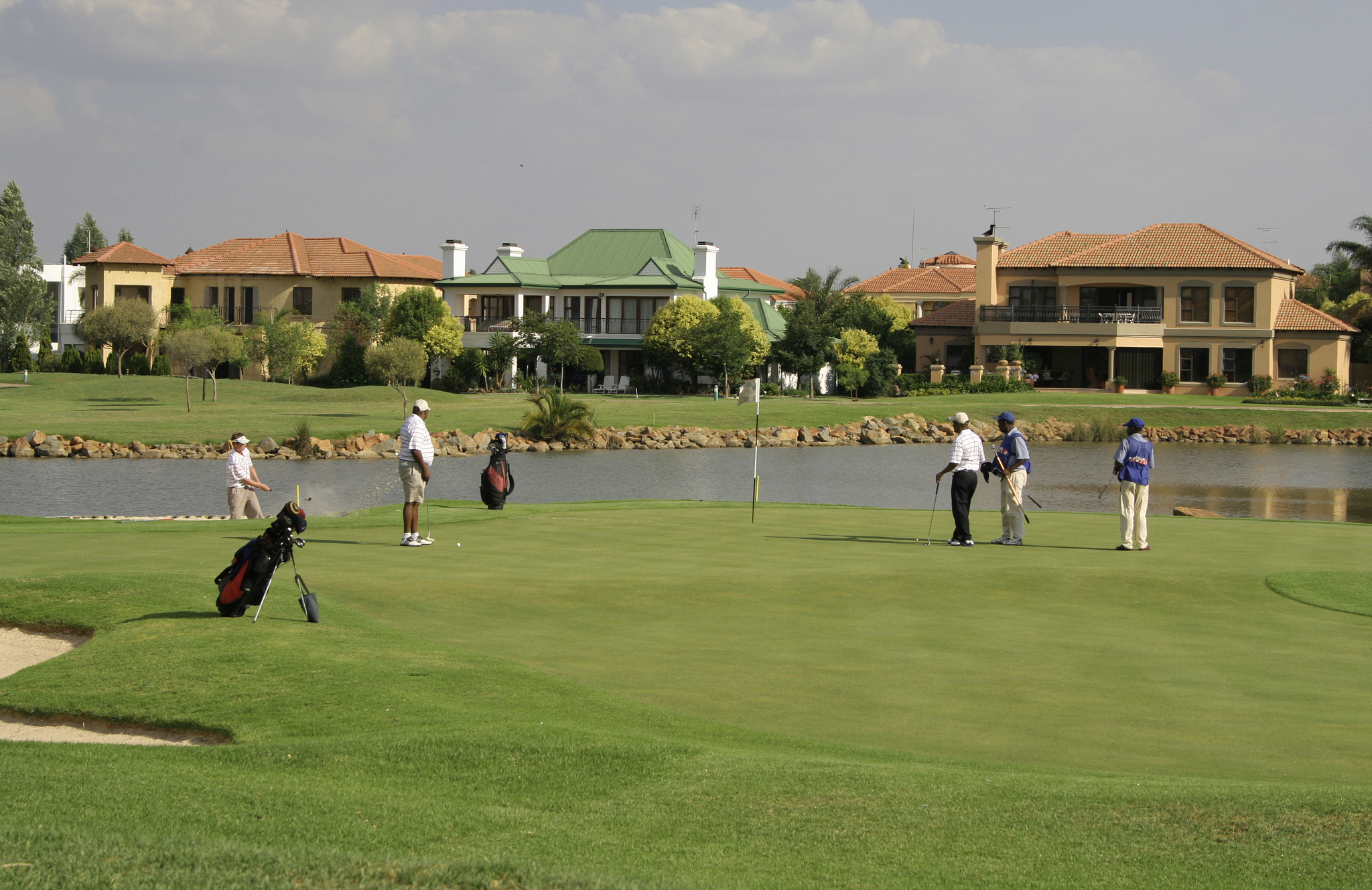 重庆旅游学校高尔夫运动管理国际招生 | 培养高水平高尔夫运动管理人才