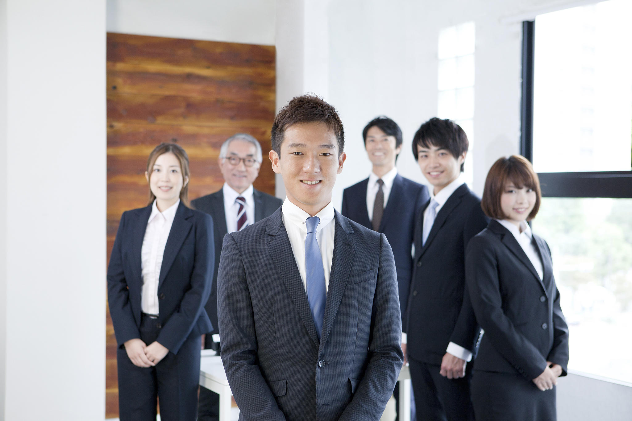 six people making a pose