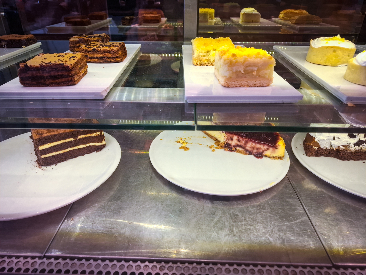 西安烘焙学校推荐：哪家好？学费、师资、设施全方位对比