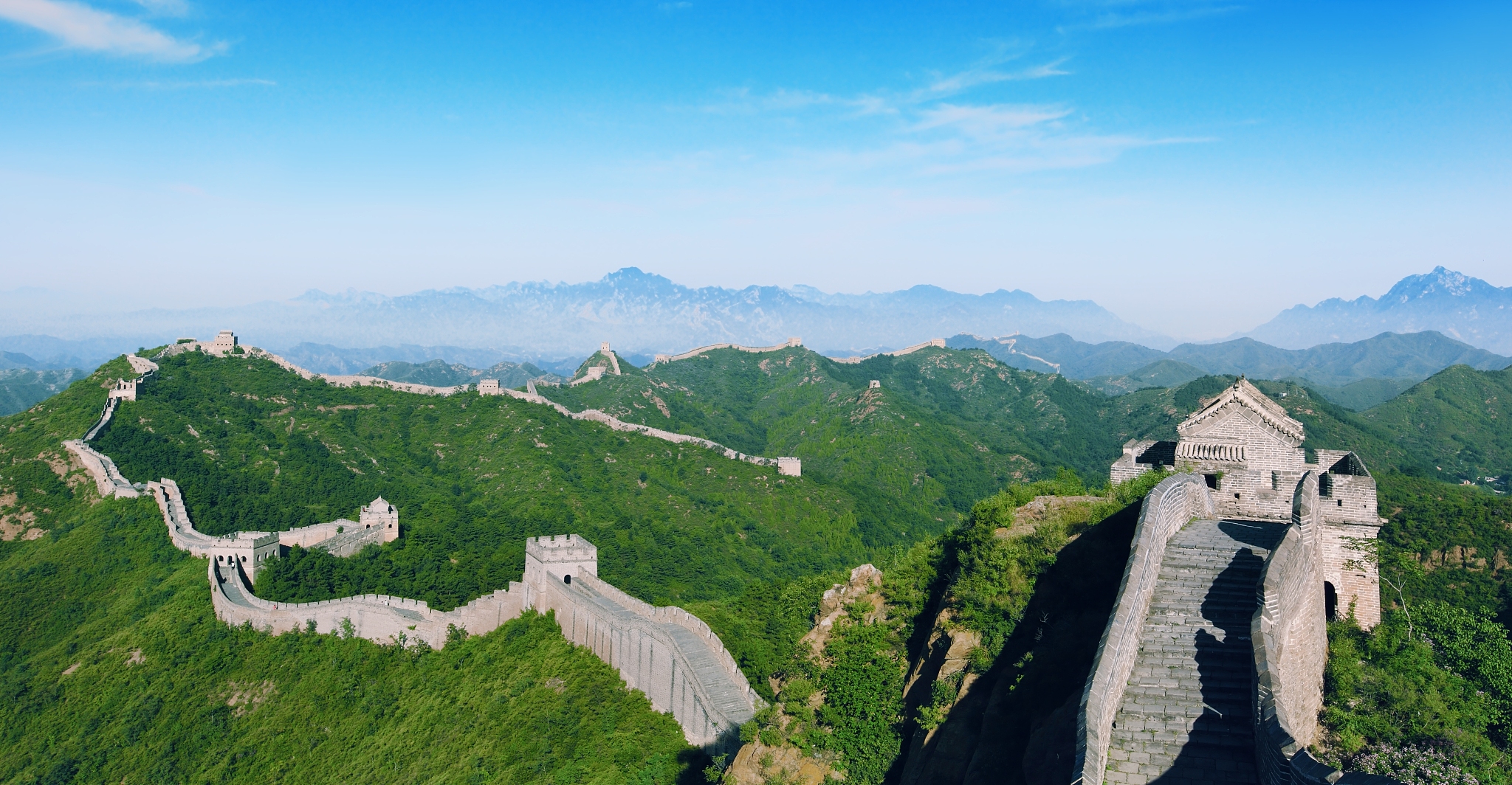 写一篇关于旅游景点的文章带标题