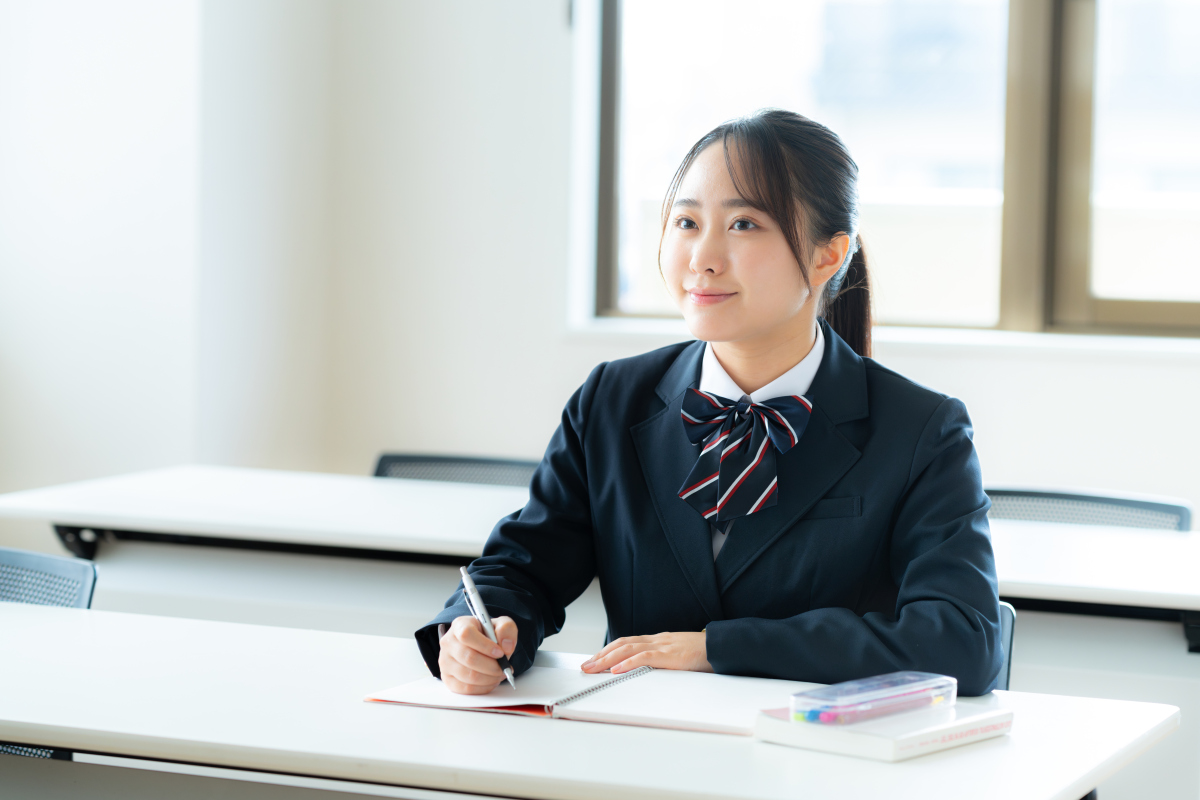 女生学文秘专业怎么样用发散性