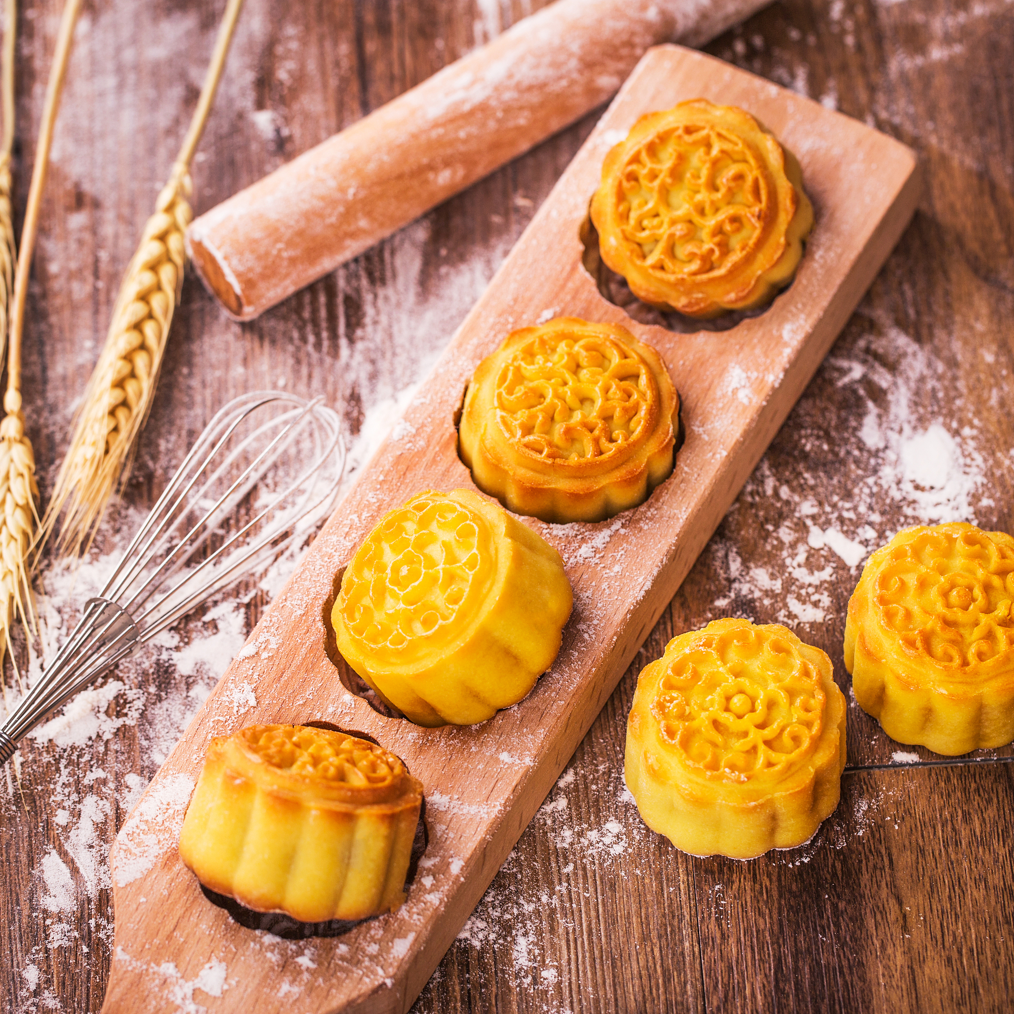 月饼红绿丝：中秋节传统美食，美味与美观兼具