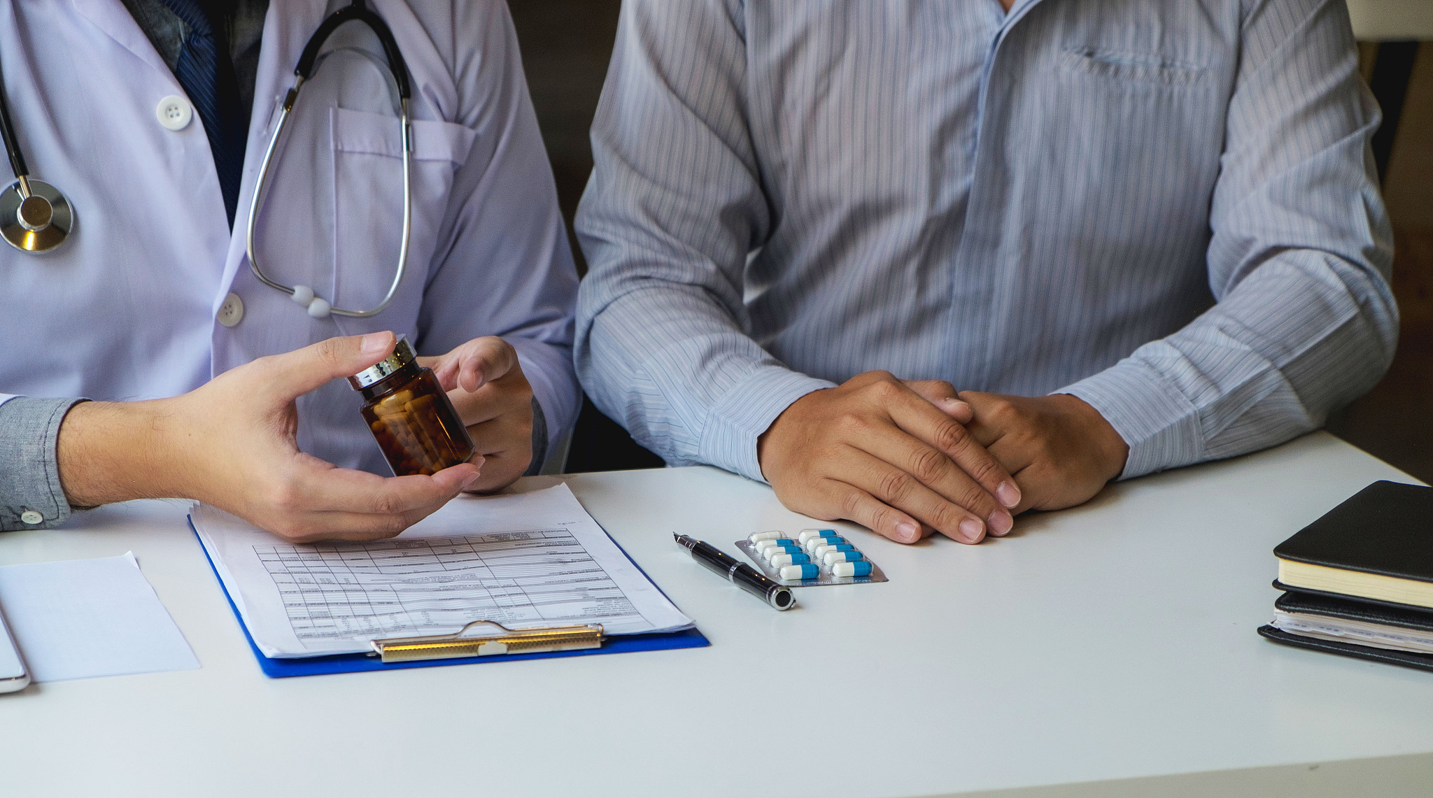 助产士报考条件及时间用发散性