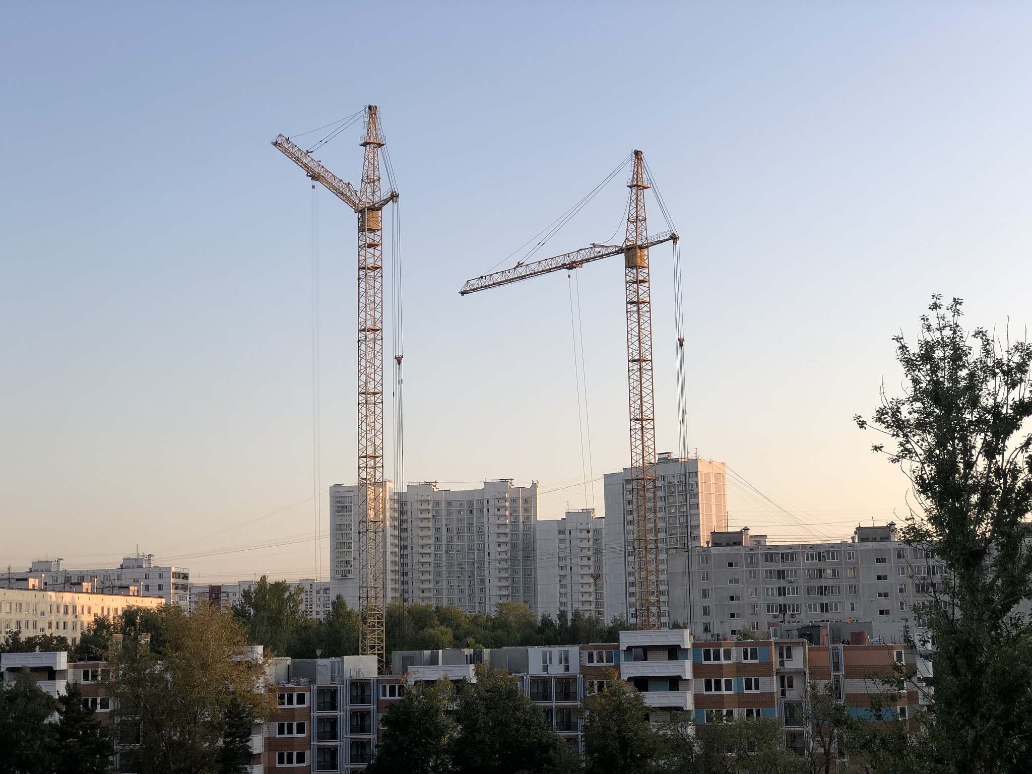 城镇建设专科课程有哪些？用发