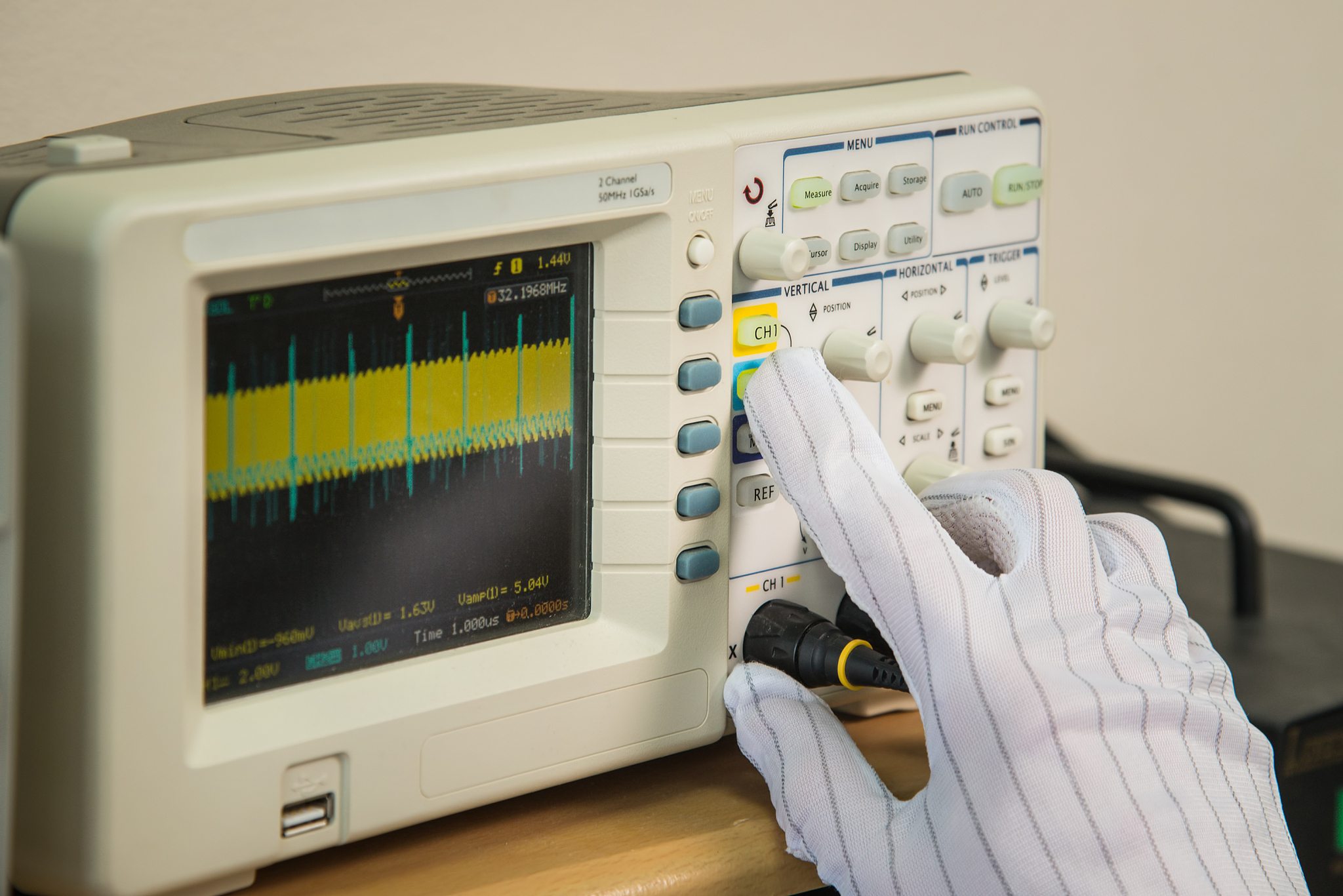示波器品牌推荐：Tektronix、Keysight、RIGOL、Hantek、LeCroy 等 - 如何选择？