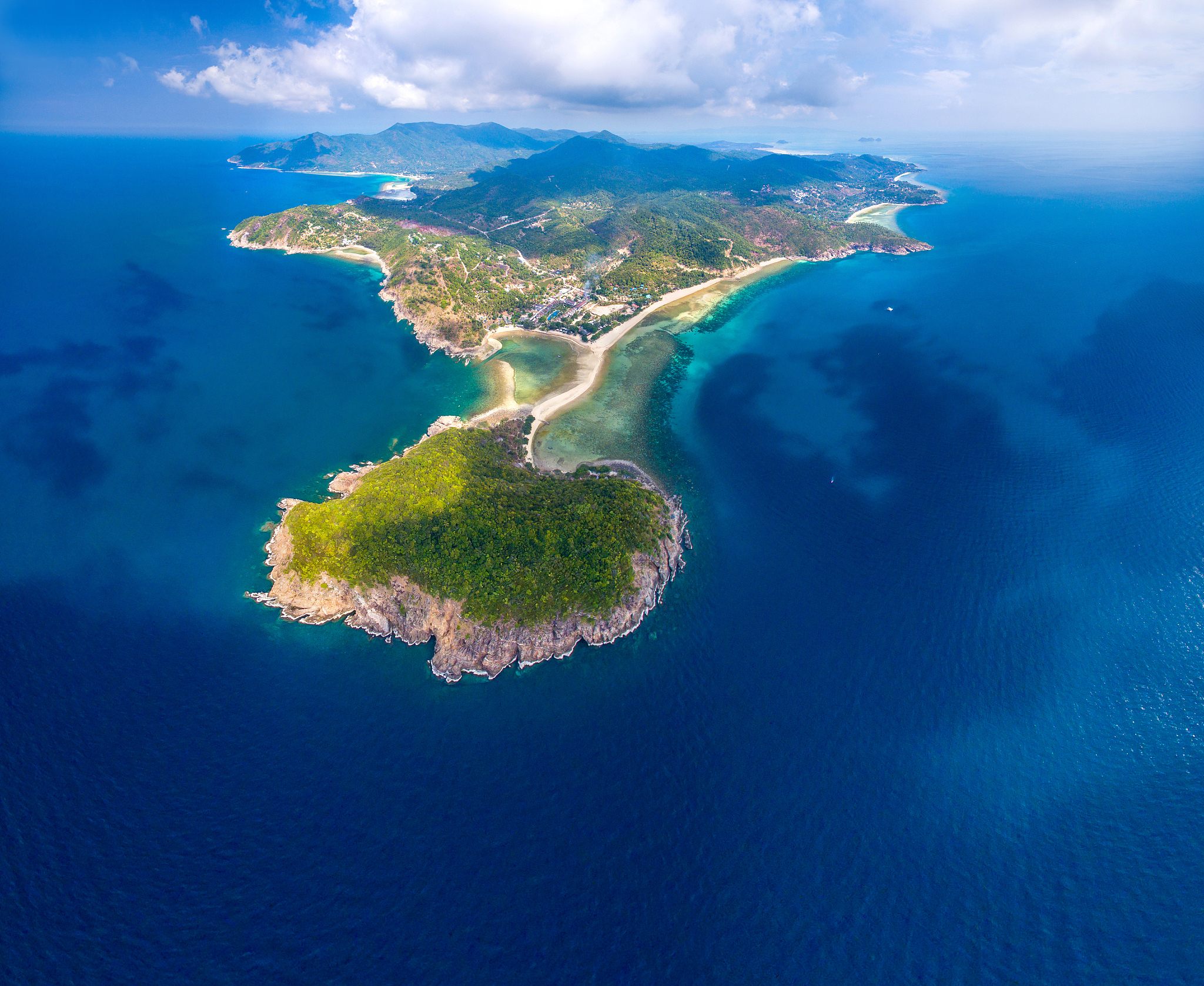 panoramic view of the island with a bird's-eye view