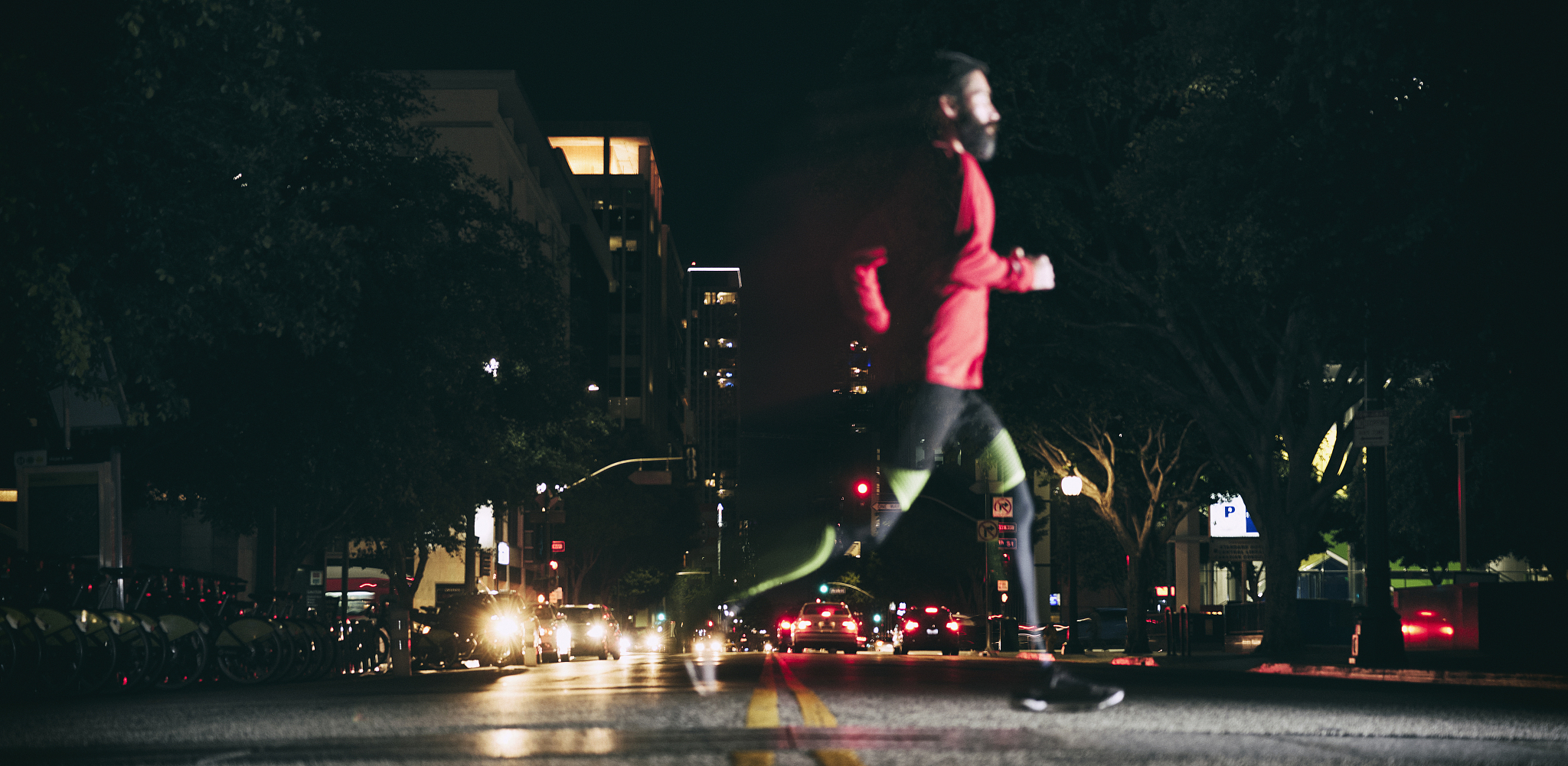 夜跑，让生活充满风，也充满美