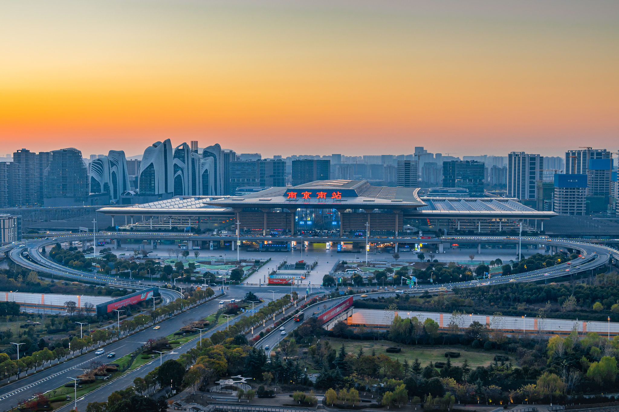 重庆高铁专业就业前景分析：毕业生如何抓住机遇？