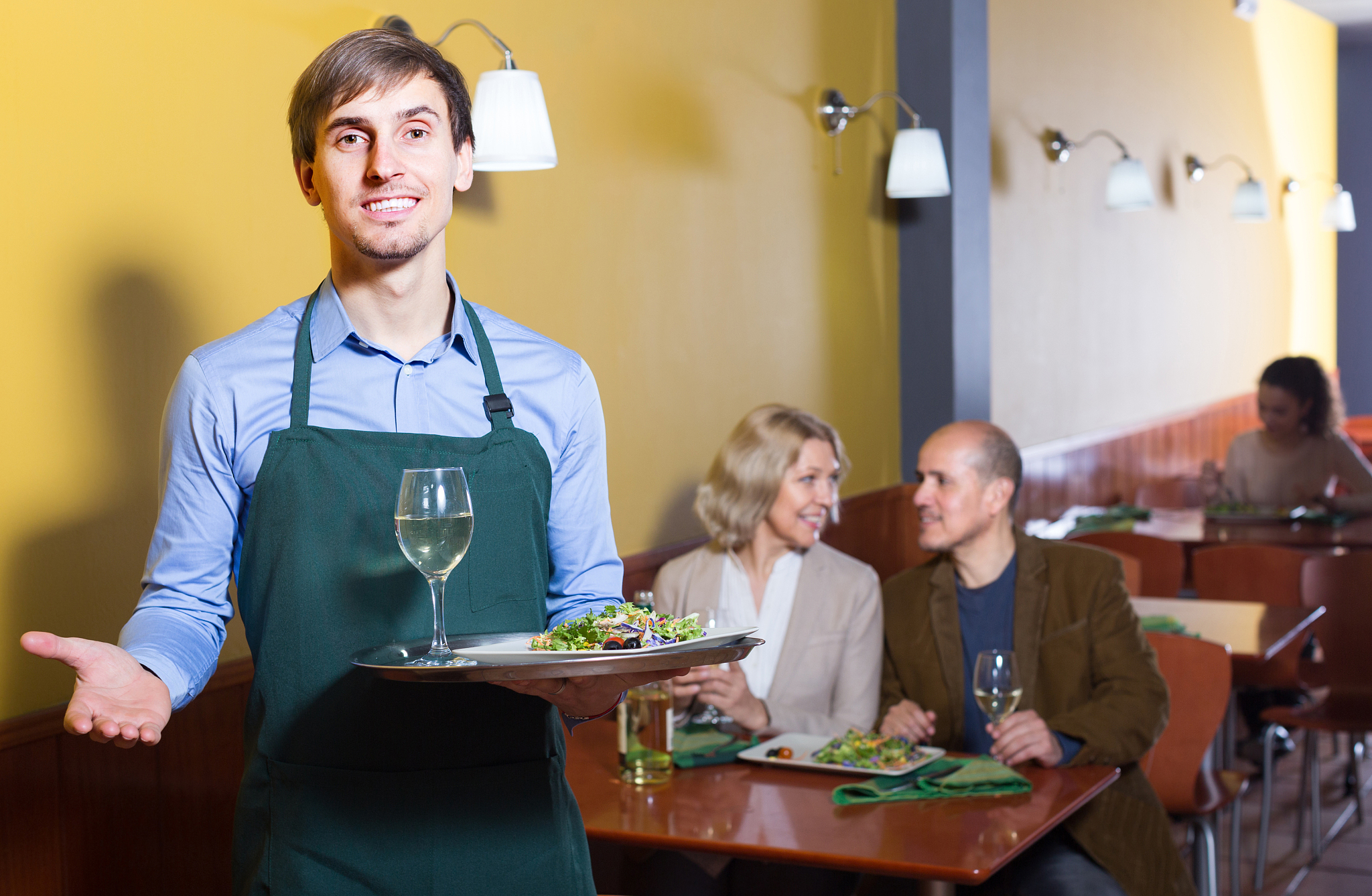 A Day in the Life of a Restaurant: A Short Play