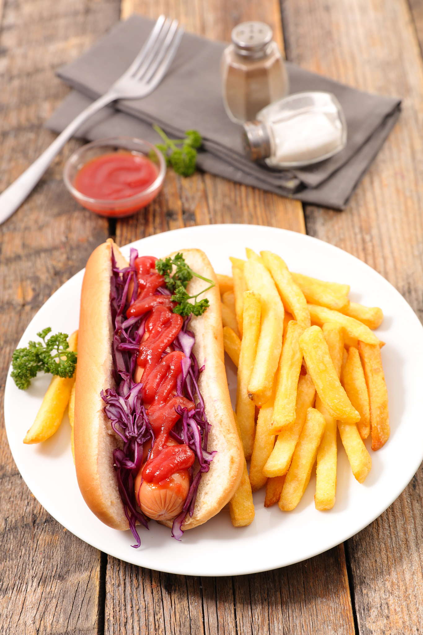 hot dog with french fries