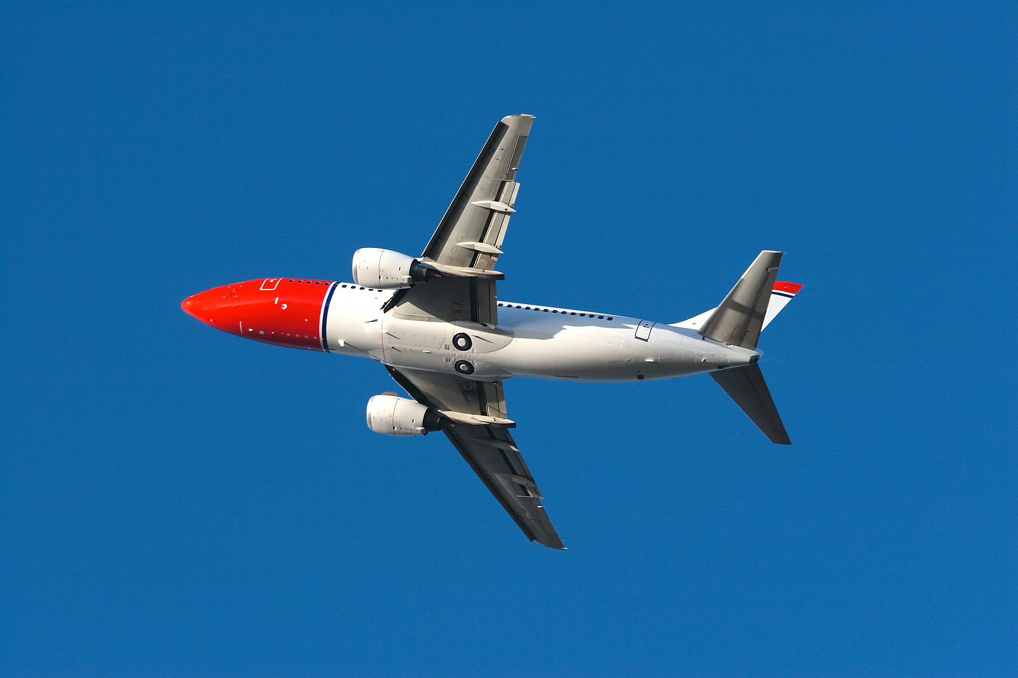 成都市东星航空学院2019招生专业及报名条件