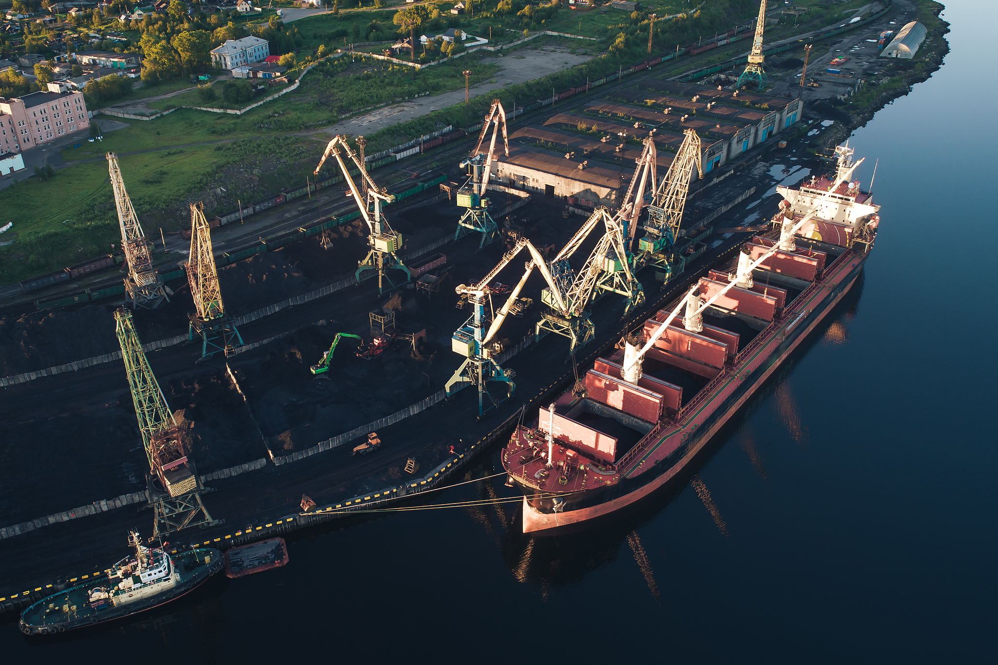 Joint Survey Report: Damaged Cargo in Container EITU1842706