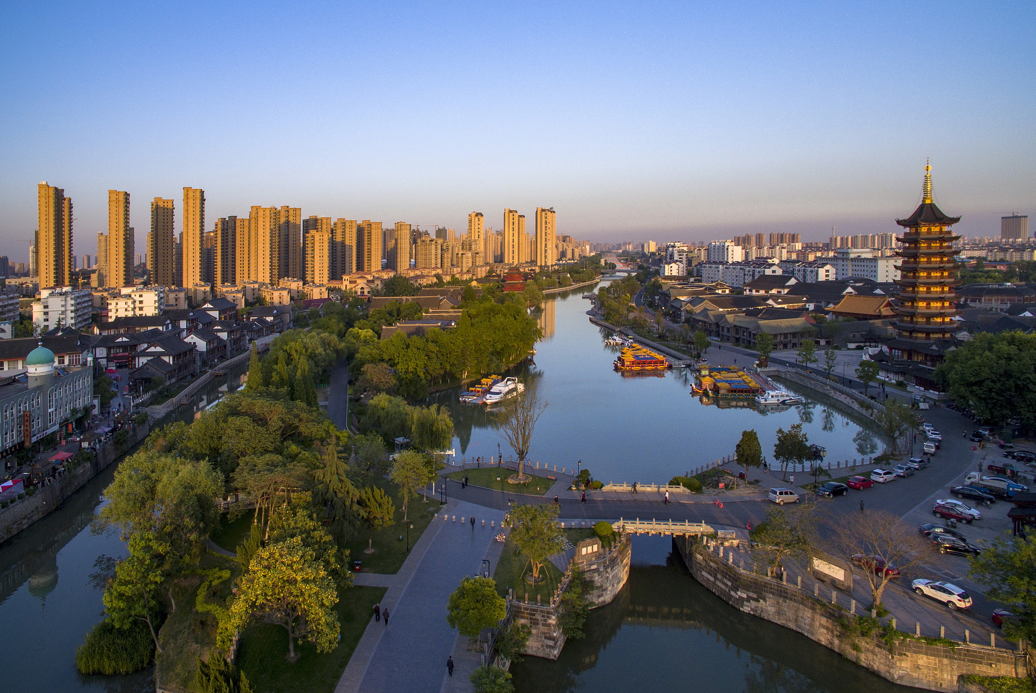 江苏省淮安市里运河文化长廊城市风光