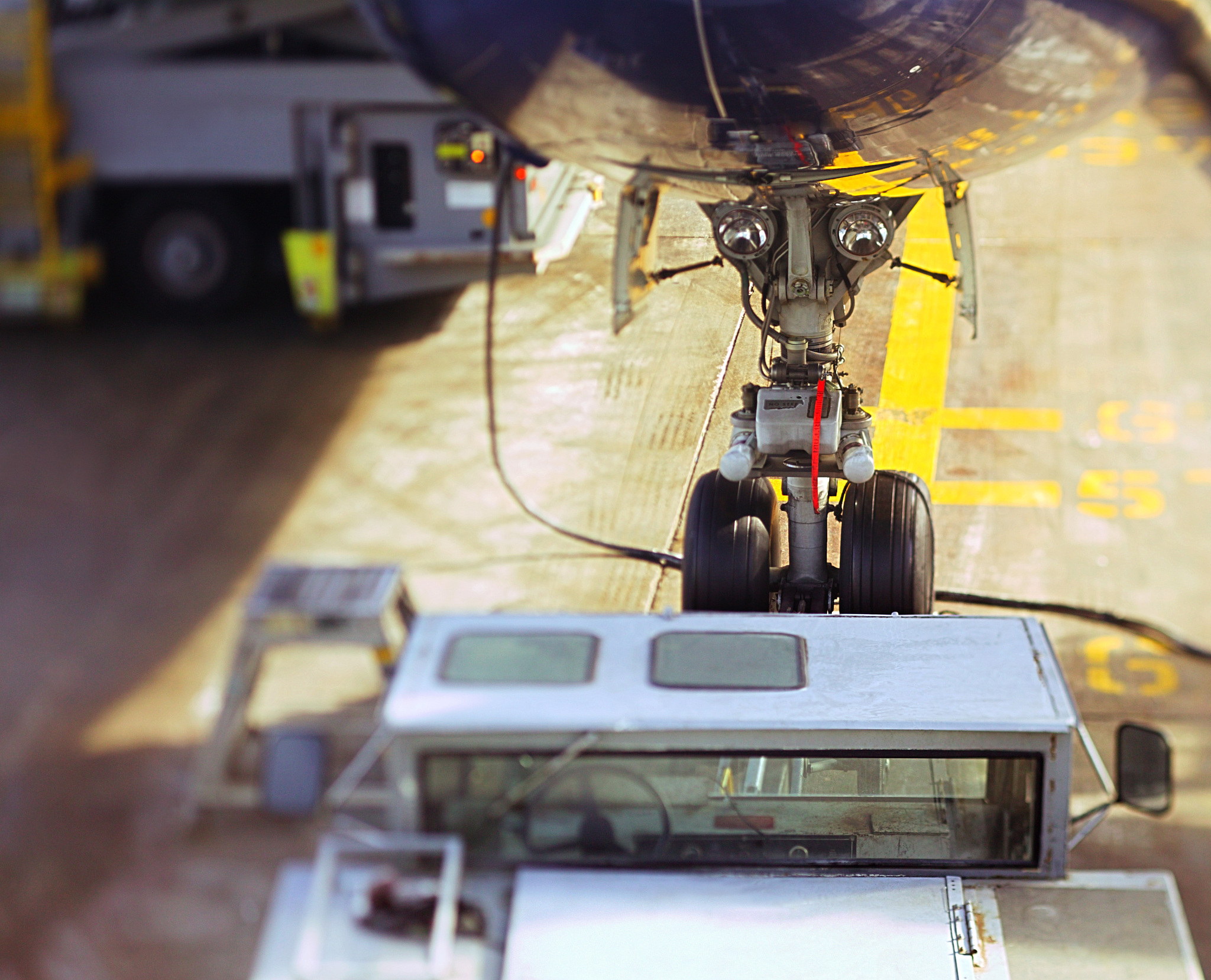 阿尔斯通机车空转检测技术：基于有源传感器和经验阈值