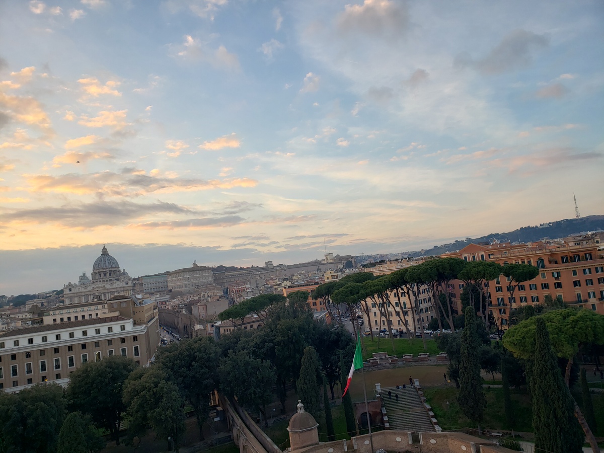 西班牙旅行准备课程：巴塞罗那、焦糖山、圣保罗医院和加泰罗尼亚广场