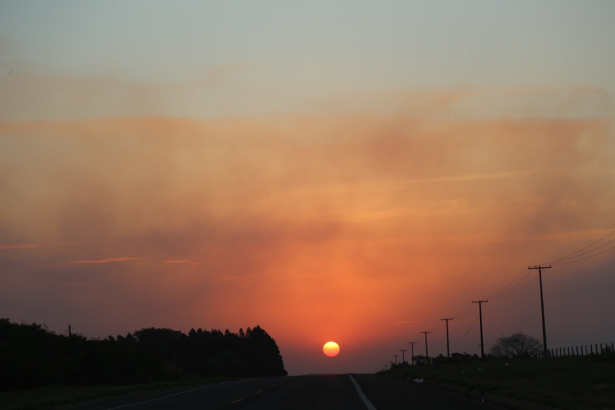 16点是什么时辰？傍晚时分的魅力与诗意