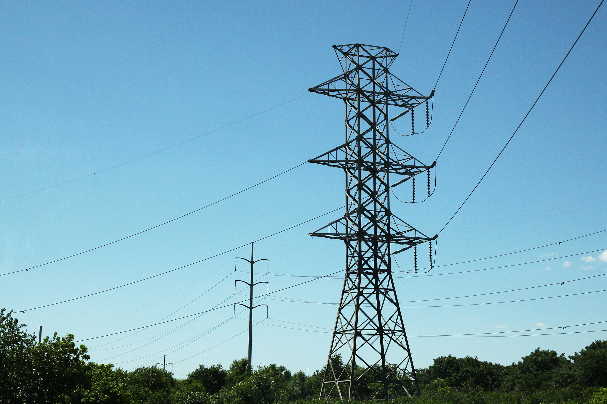 2021年襄阳工业学校招生专业介绍：机械工程、电子信息、计算机等