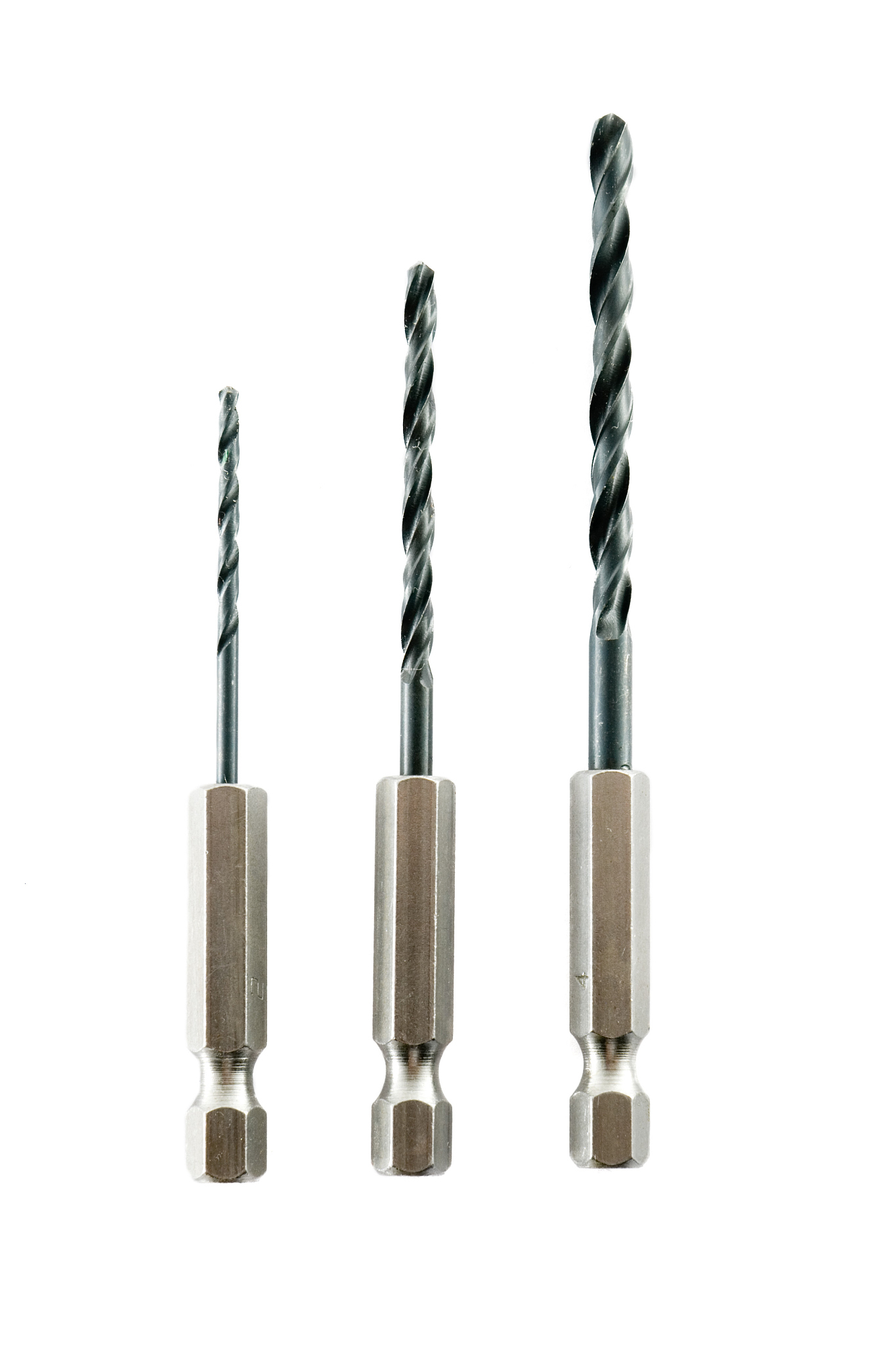 石油钻井钻头类型大揭秘：结构、钻进方式及功能分类