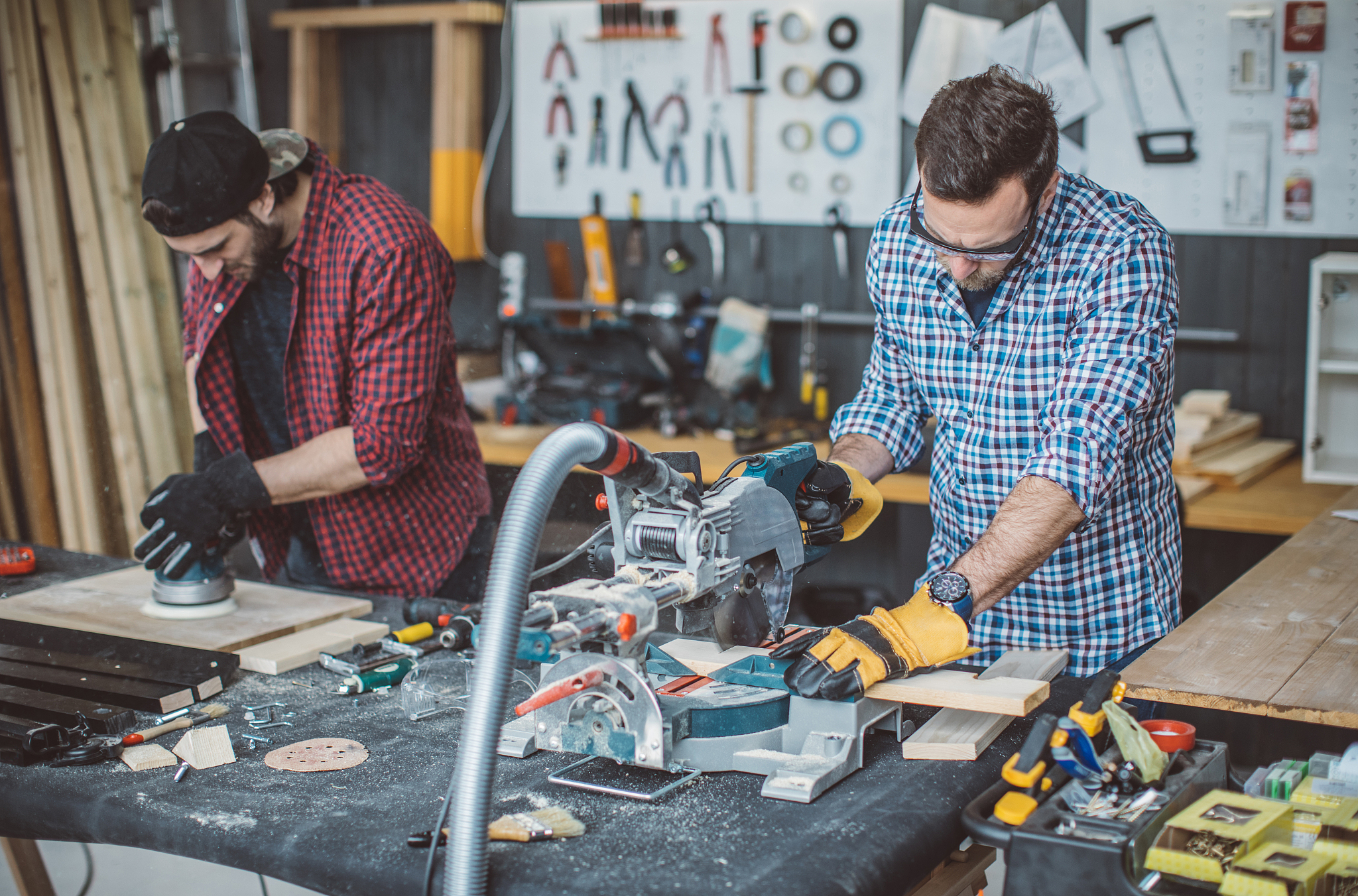 动手能力很强的意思