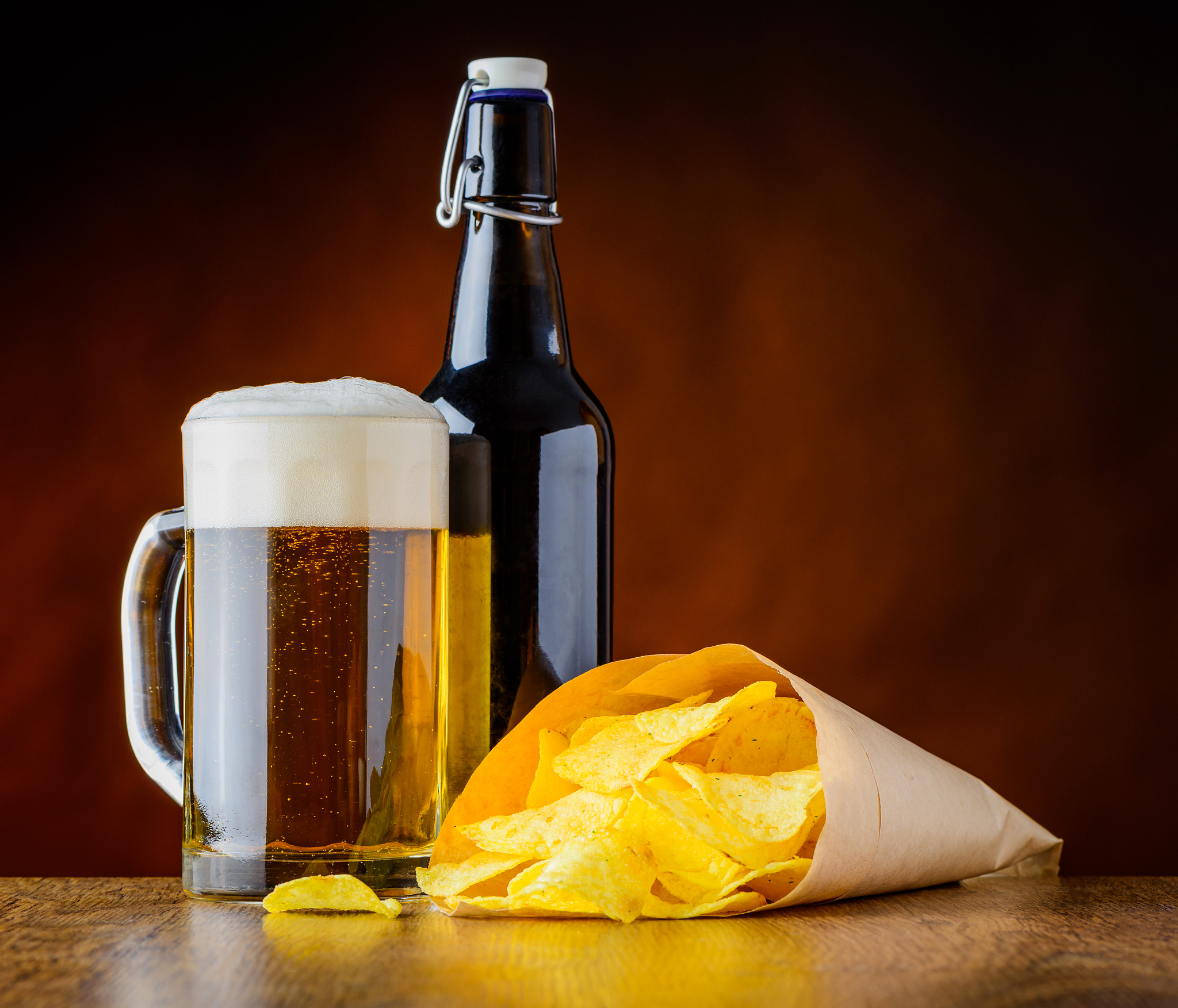 mug beer and potato chips