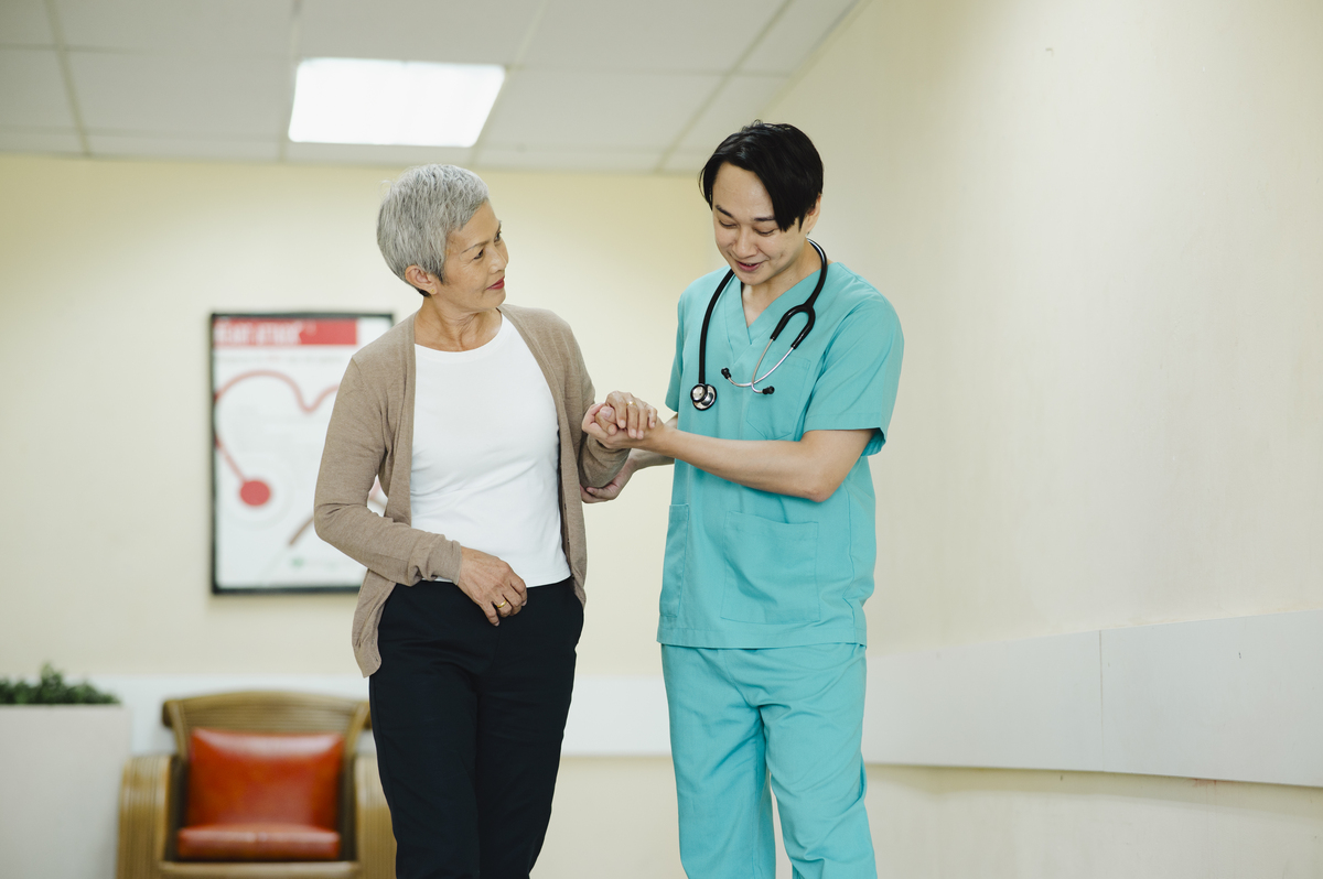 什么是整体护理？定义、重要性和应用案例