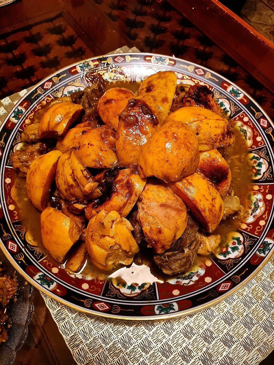 摩洛哥榅桲炖肉(tagine b' safarjal)