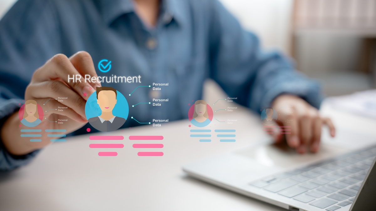 write an essay explain Nowadays many people use the Internet to get medical advice instead of going to see a doctor why Is this a positive or negative development and must meet following requirements1