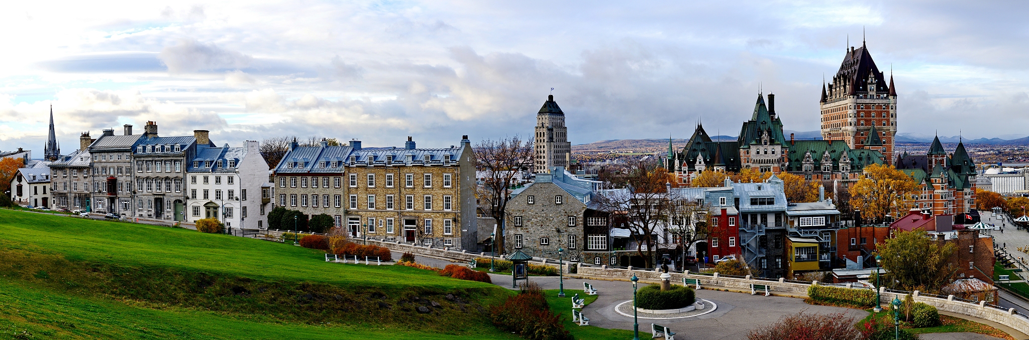 view of buildings in city