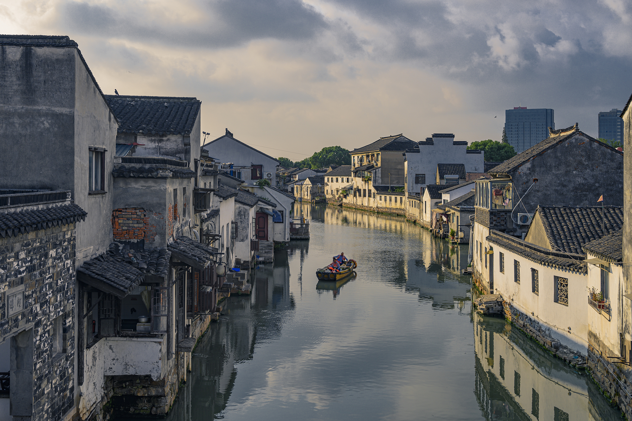 苏州山塘街早上