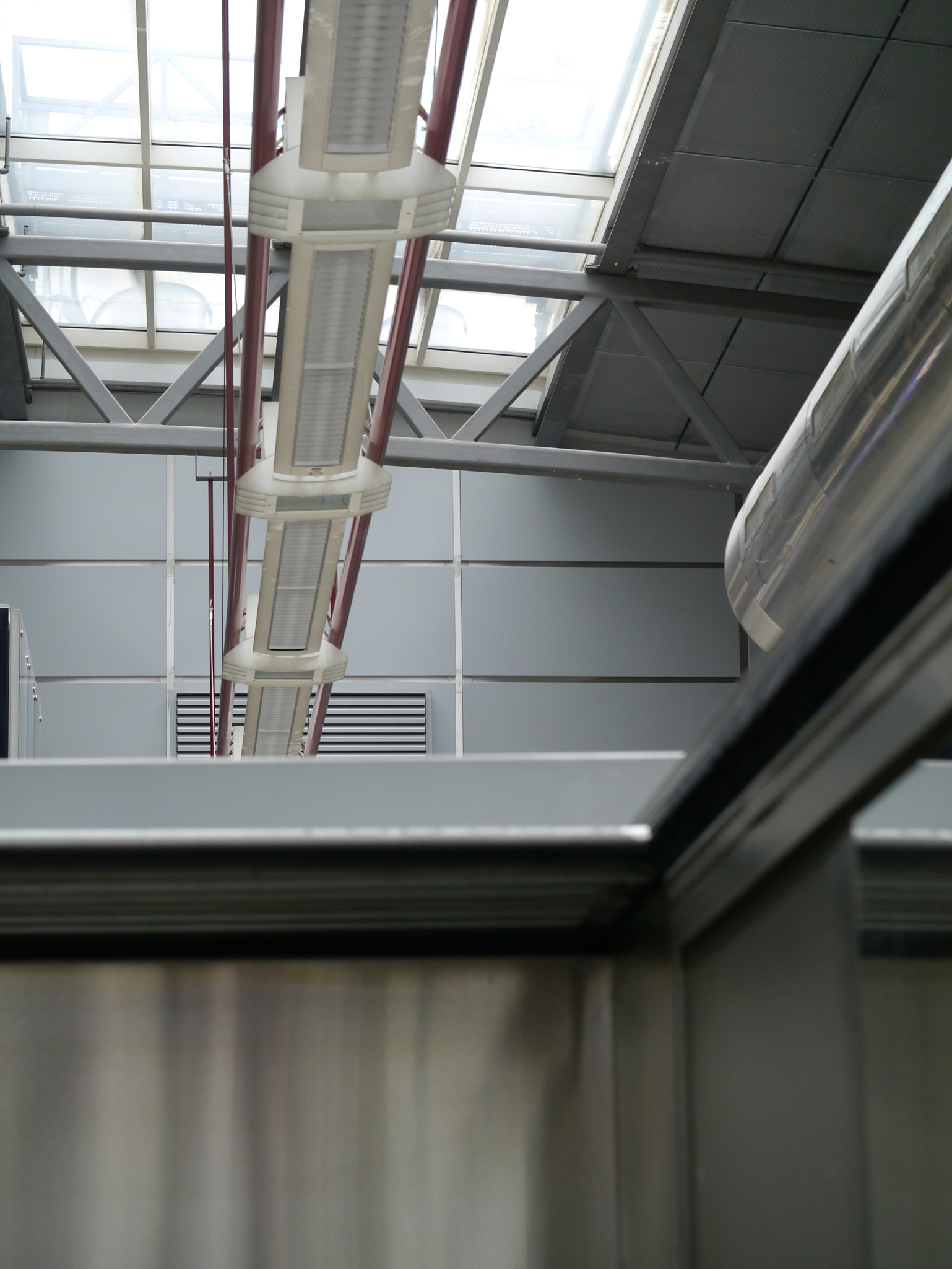 防爆应急灯玻璃：保障安全的守护者