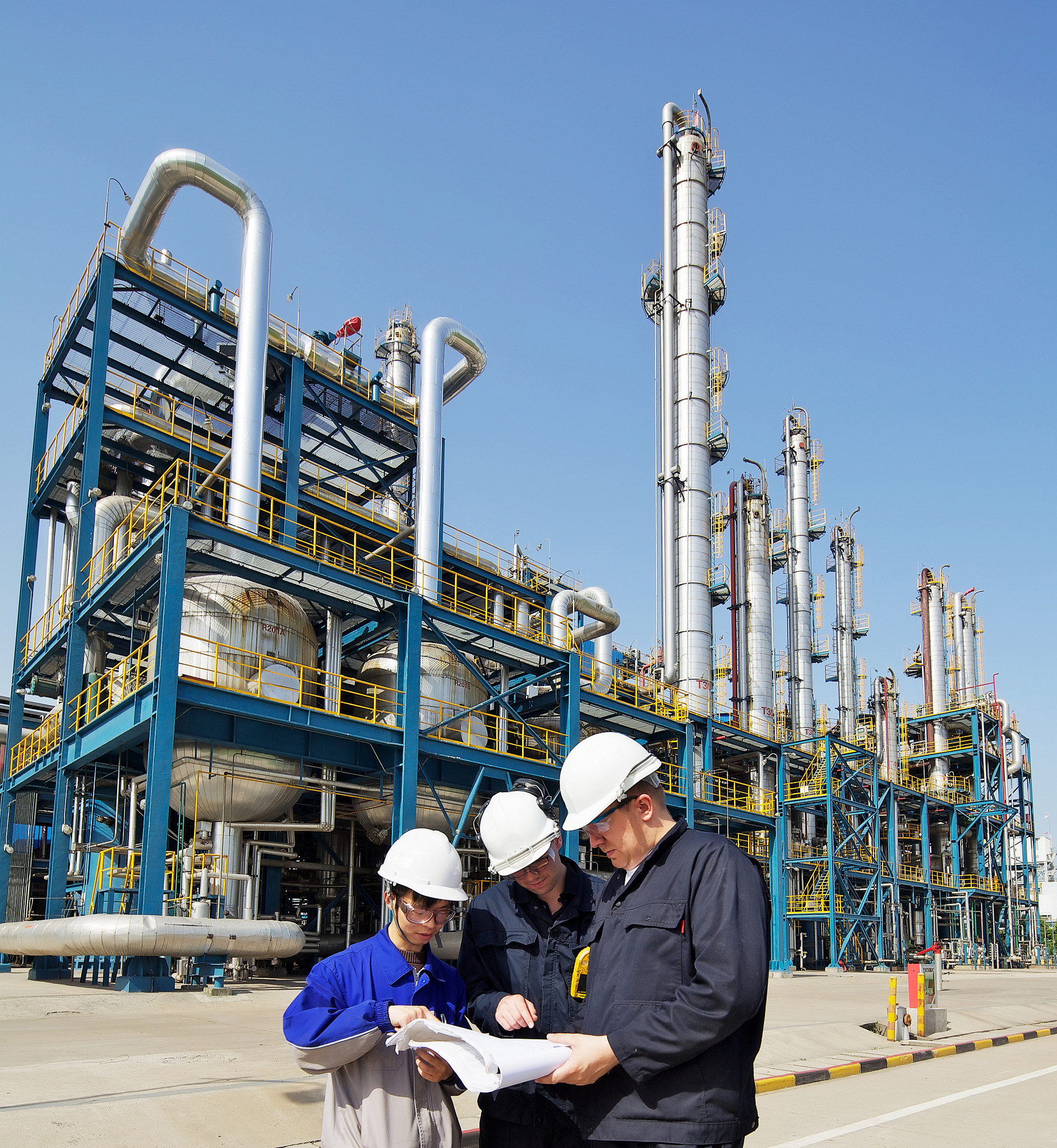 江苏就业前景好的中专学校推荐：南京信息、徐州工业、苏州工业