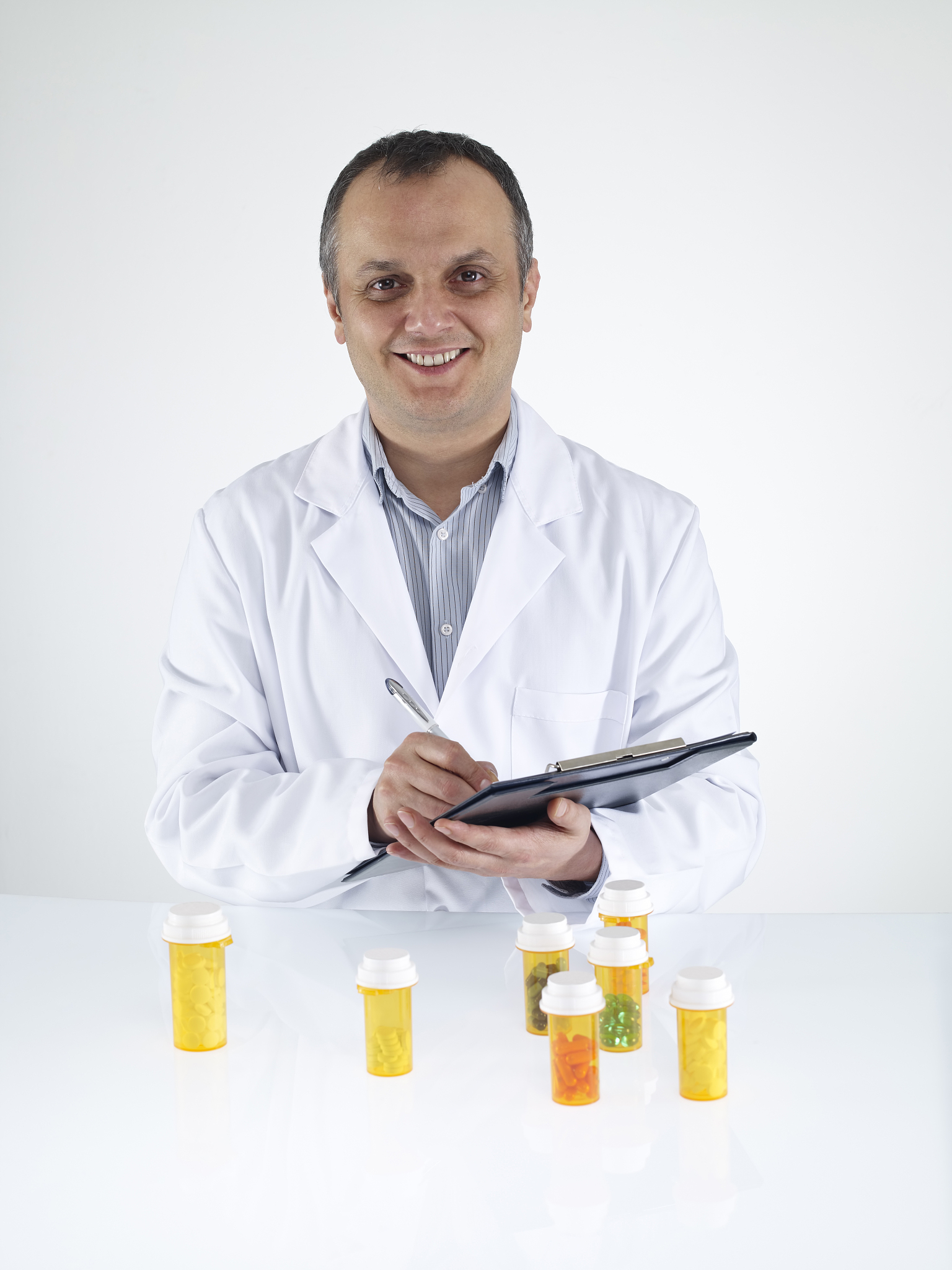 辽宁职业学院五年制大专药剂专业学习体验 | 详细解析课程、实践和就业前景