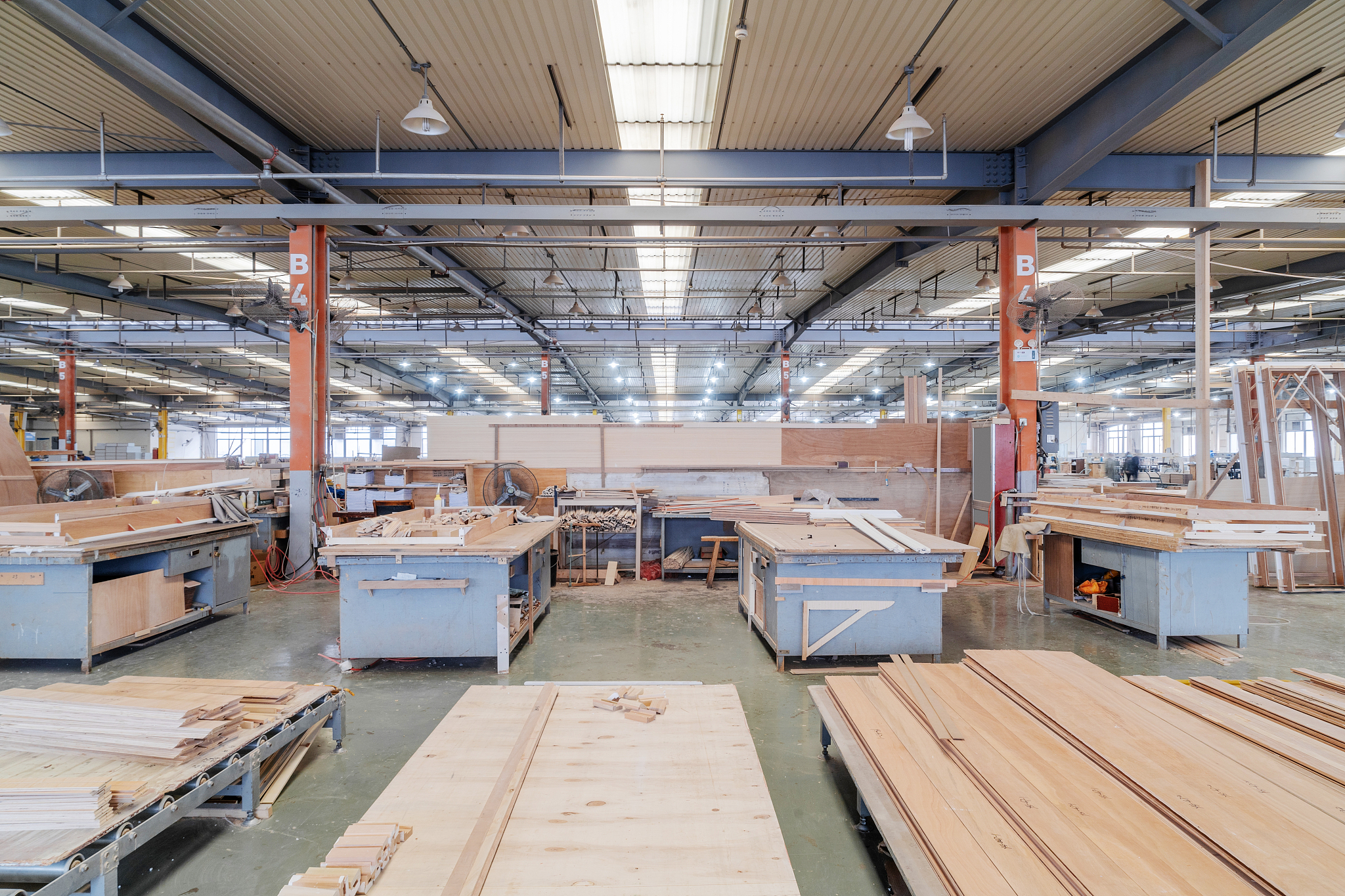 金属预制车间：打造理想的家庭商店