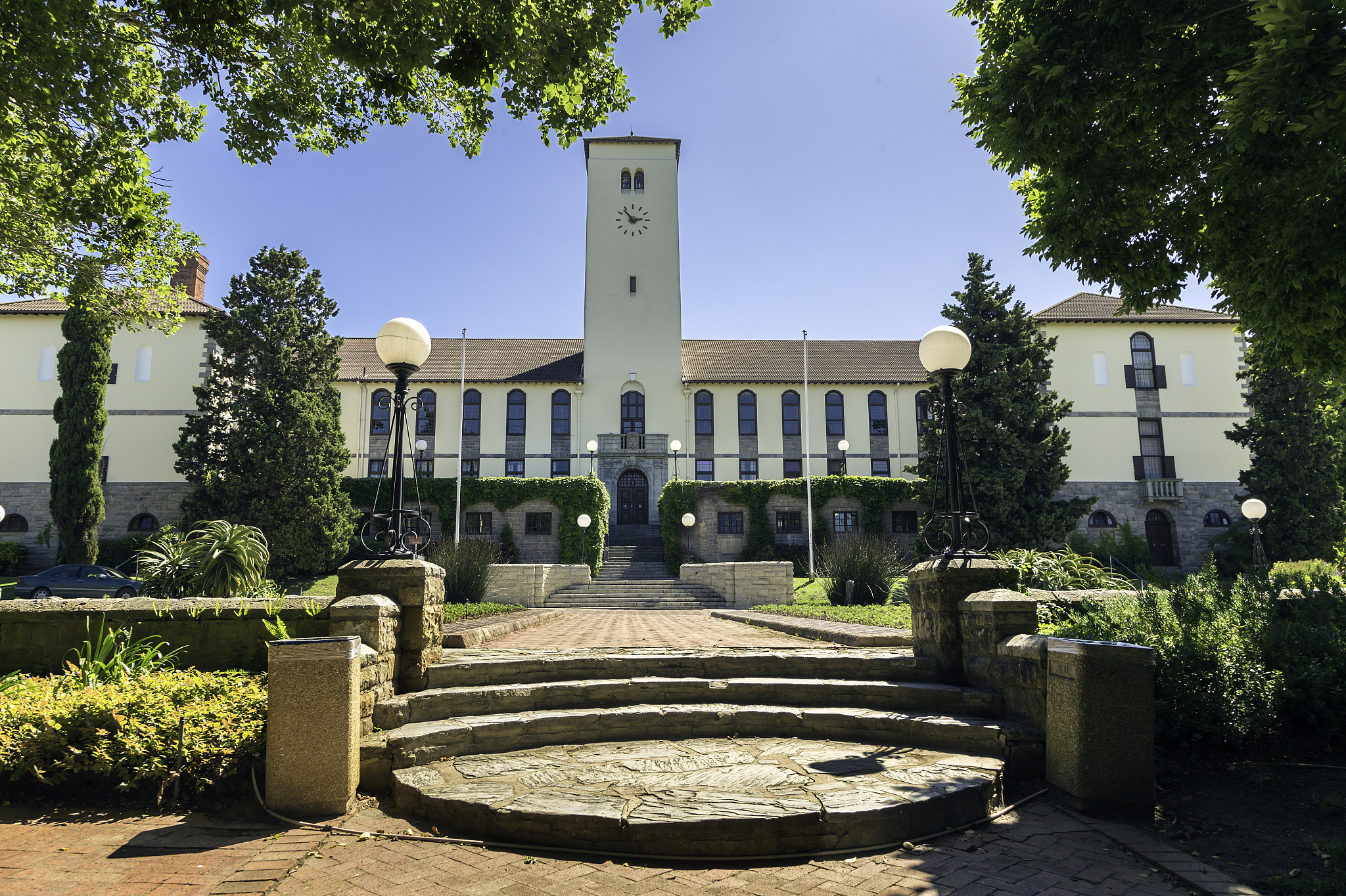 rhodes university in grahamstown