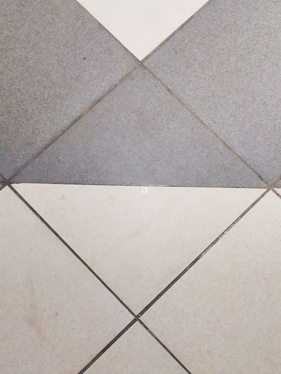 瓷砖销售宝典：从分类到维护，助你成为销售专家