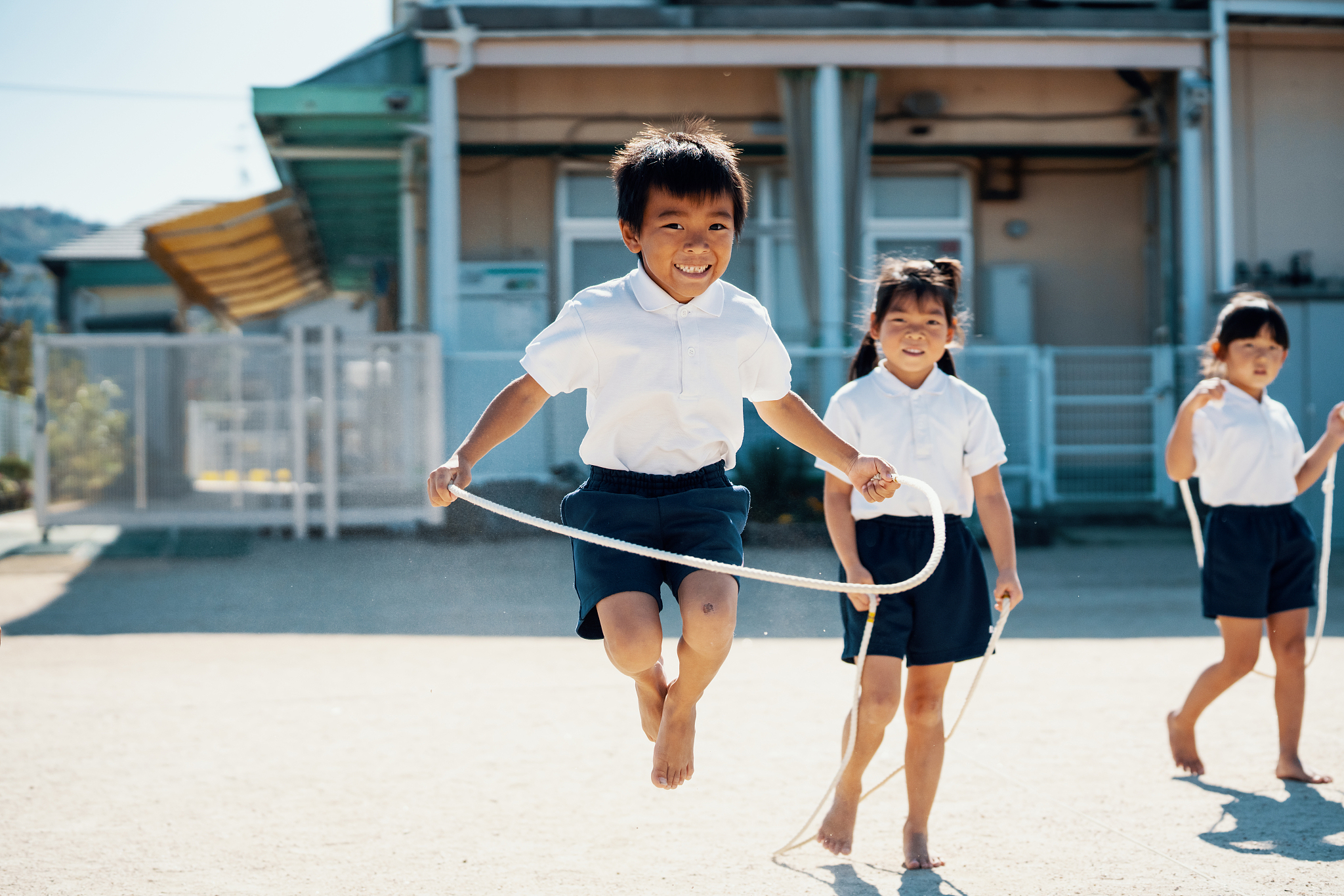 幼儿体育活动现状研究：国内现状分析及对策建议
