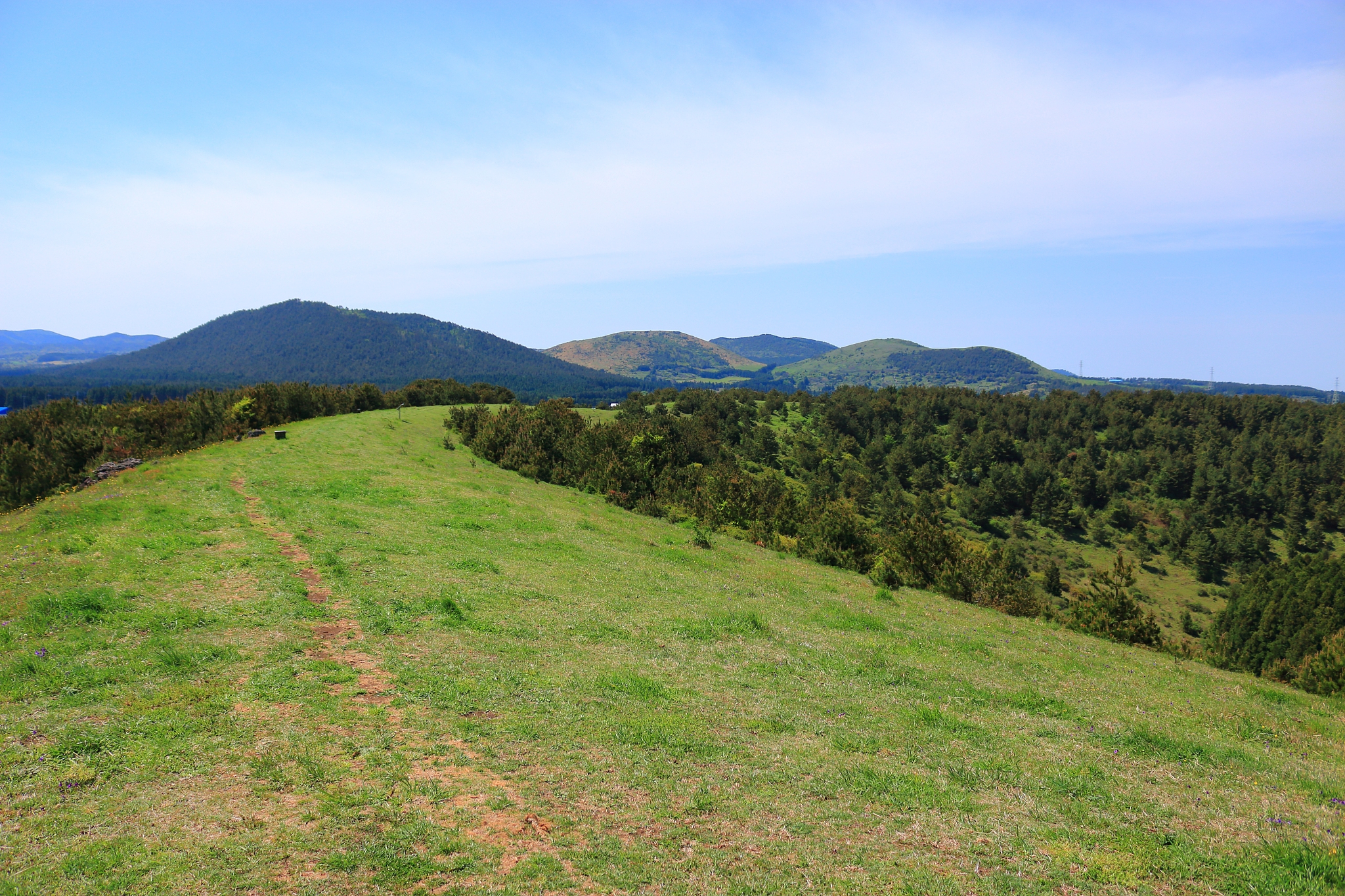 upfront, crater, parasitic volcano, volcano, view,