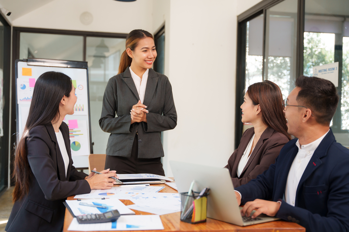 商务英语专业毕业后可以从事哪些教学工作？