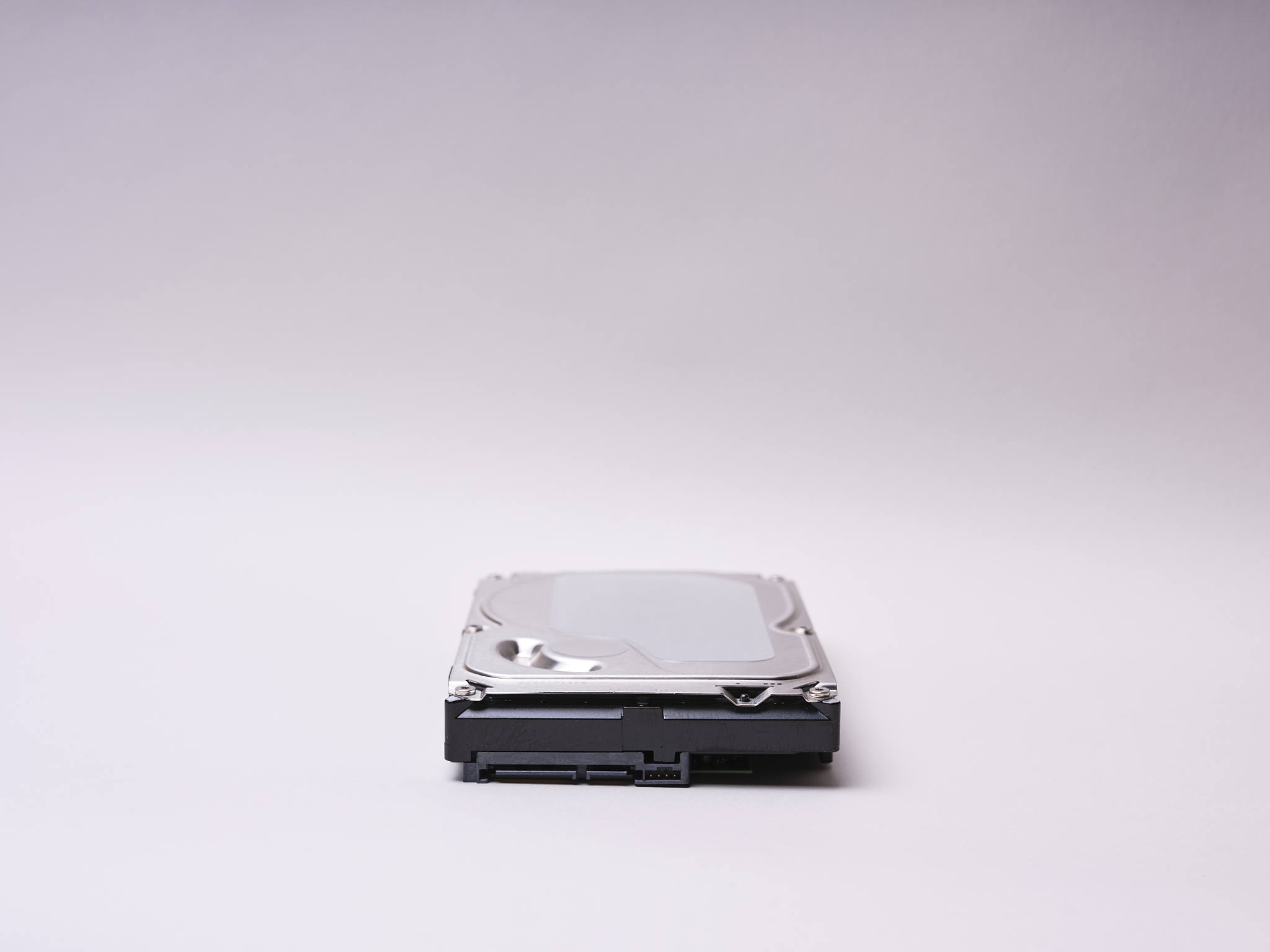 那电脑内存是不是越大越快