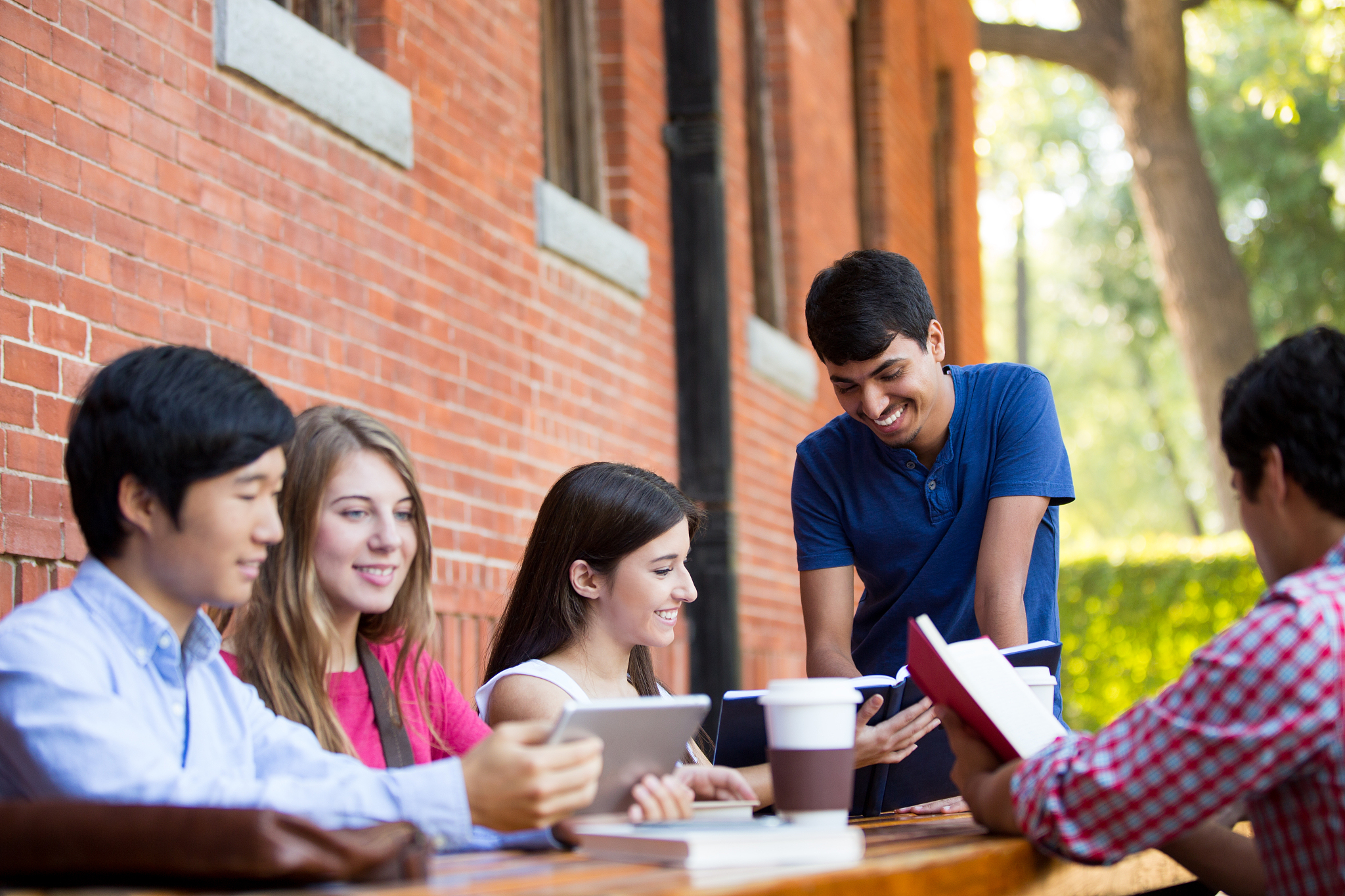 为什么提高英语？——大学生必看！