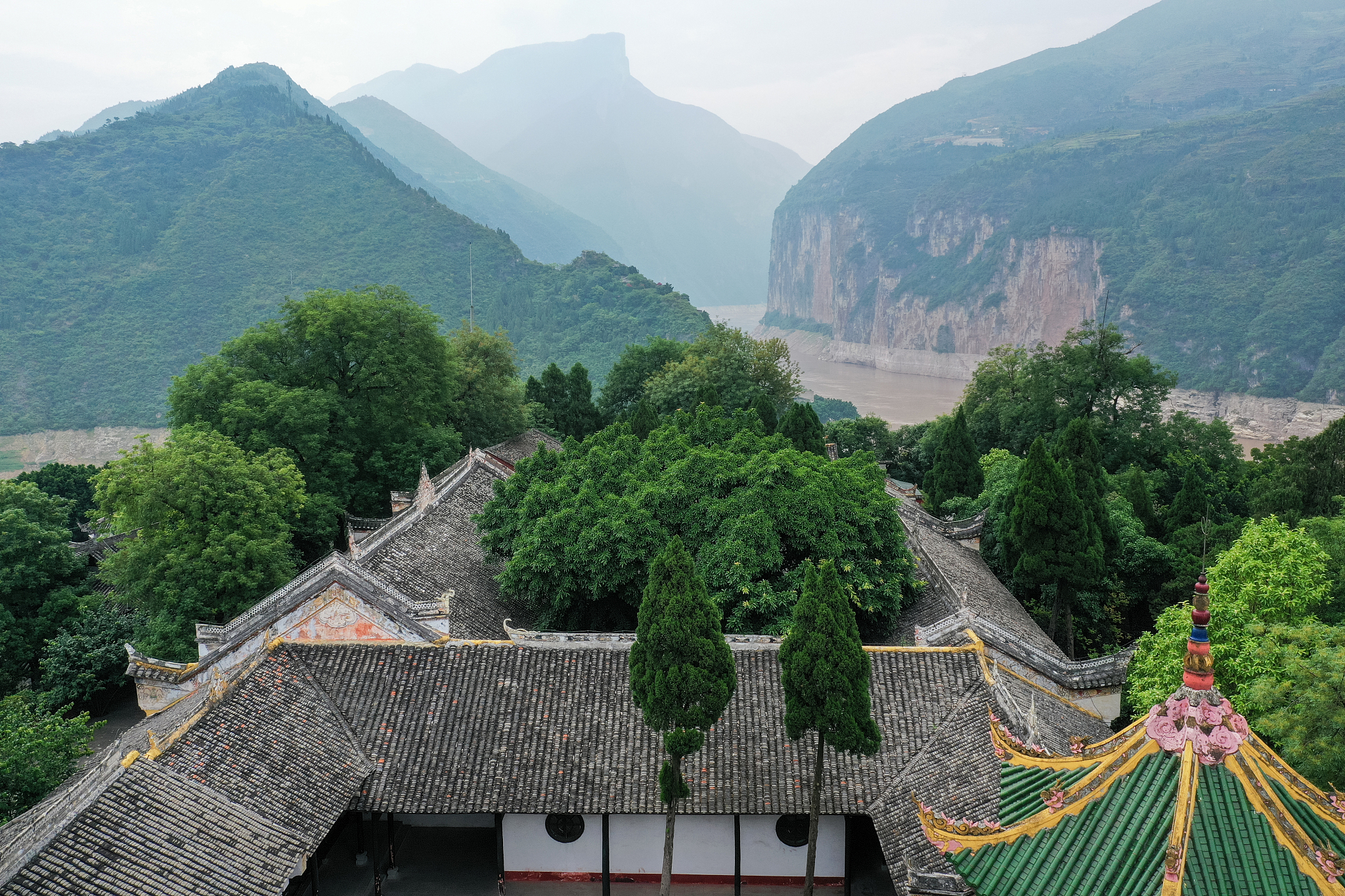 重庆开设医学检验技术专业的中专中职学校有哪些