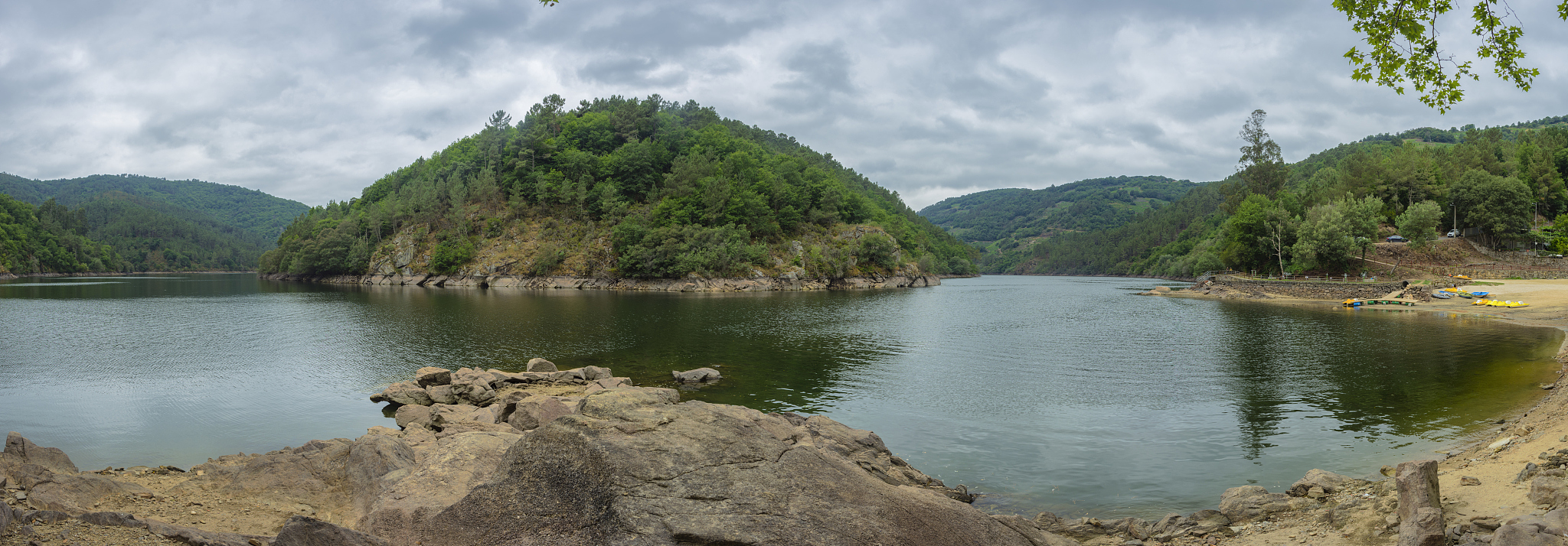 写一个公共管理专业的实习报告具体的内容是关于在河务管理中心的实习需要有具体参加的活动和具体的工作字数不少于1000字