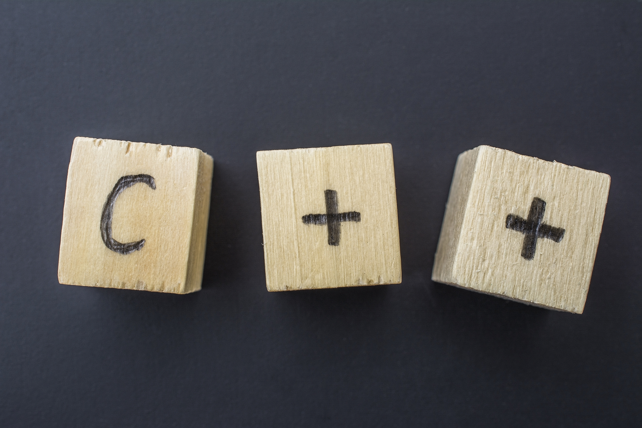 C++ 实现简易的“我的世界”游戏 - 控制台版