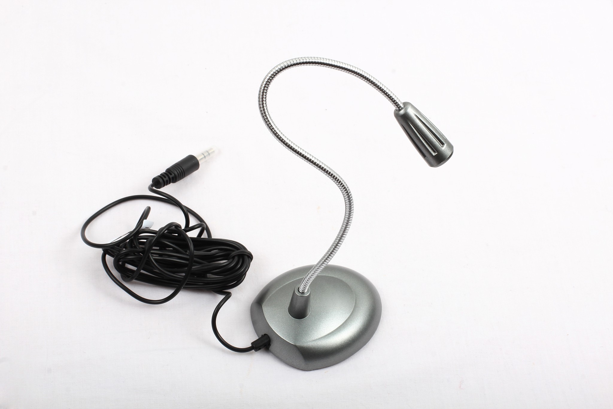 生成一篇工程变更建议书，申请水库管理局增加一套视频会议设备