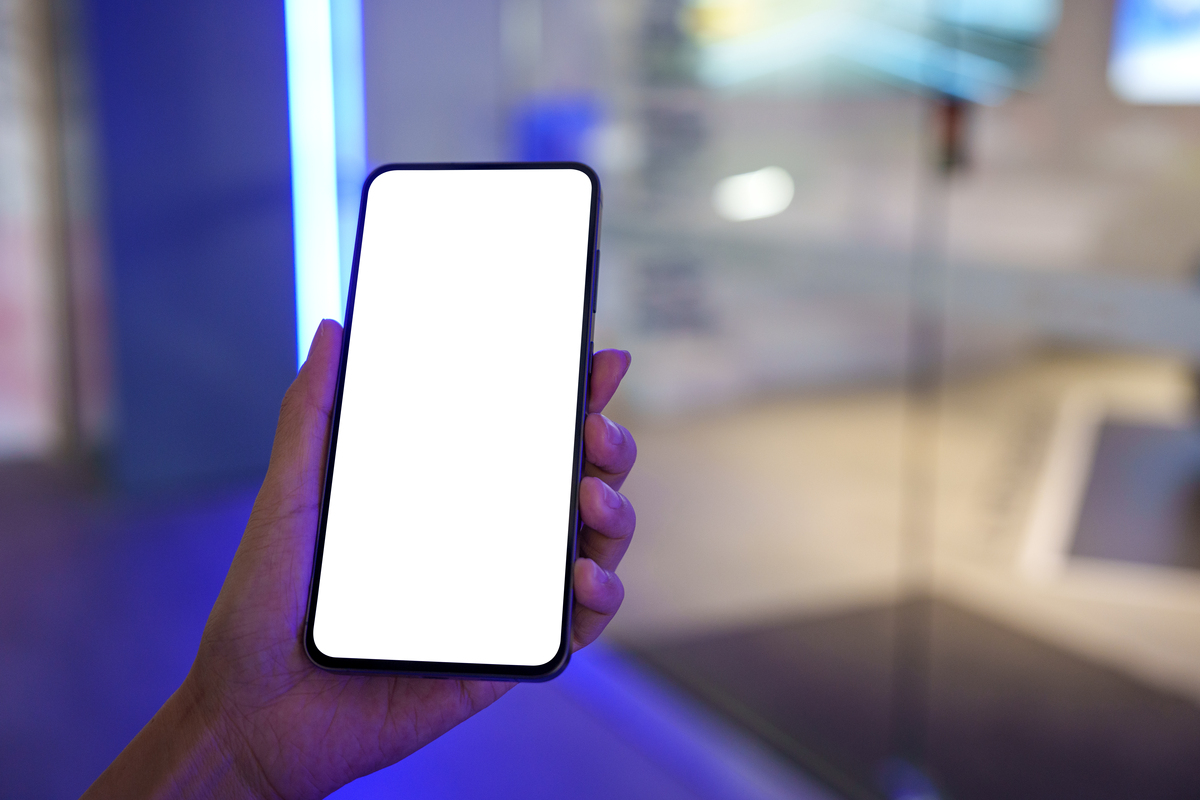 手机息屏状态下可以打开摄像头吗？