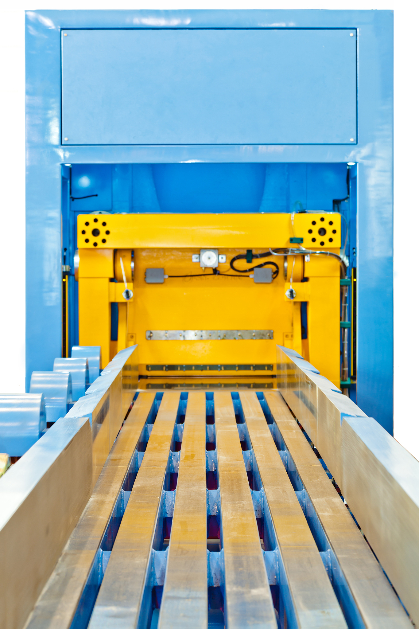 重庆机电职业技术大学材料成型及控制工程专业怎么样？学习内容及就业方向