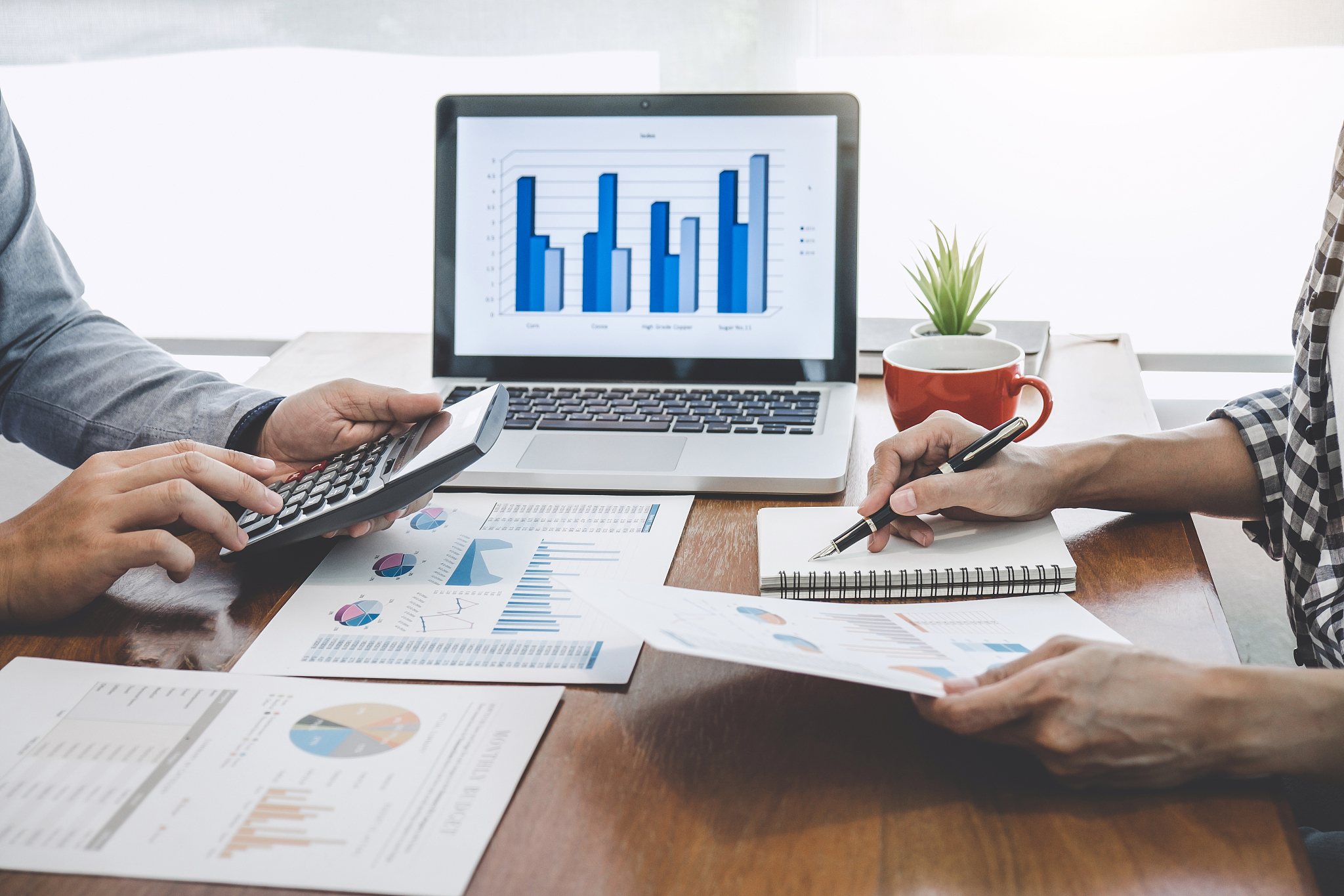 供货分货专员下半年工作计划